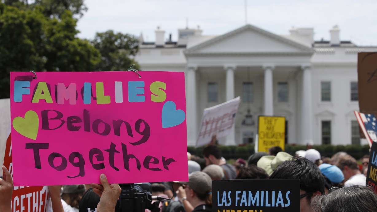 Deadline to reunite immigrant families rapidly approaching