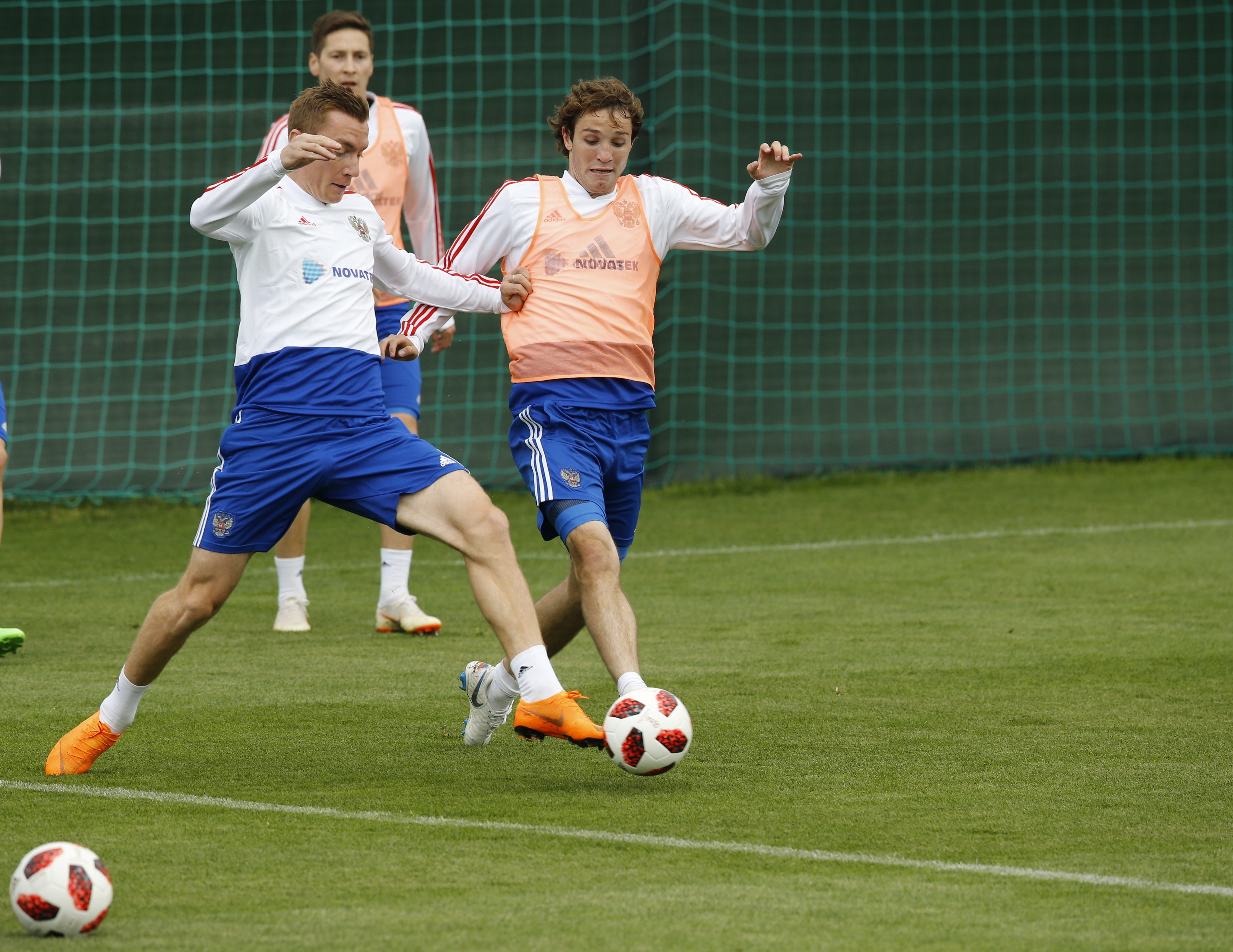 Snubbing Brazil, Fernandes thrives with Russia at World Cup