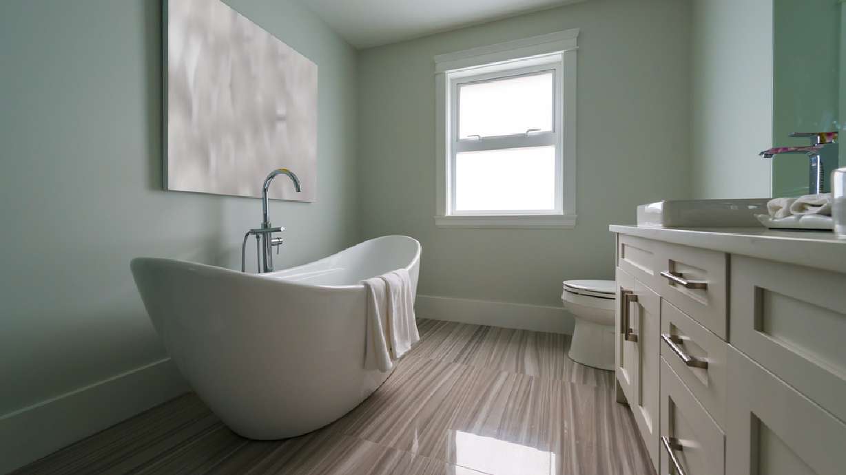 5 tips for choosing bathroom flooring that adds value