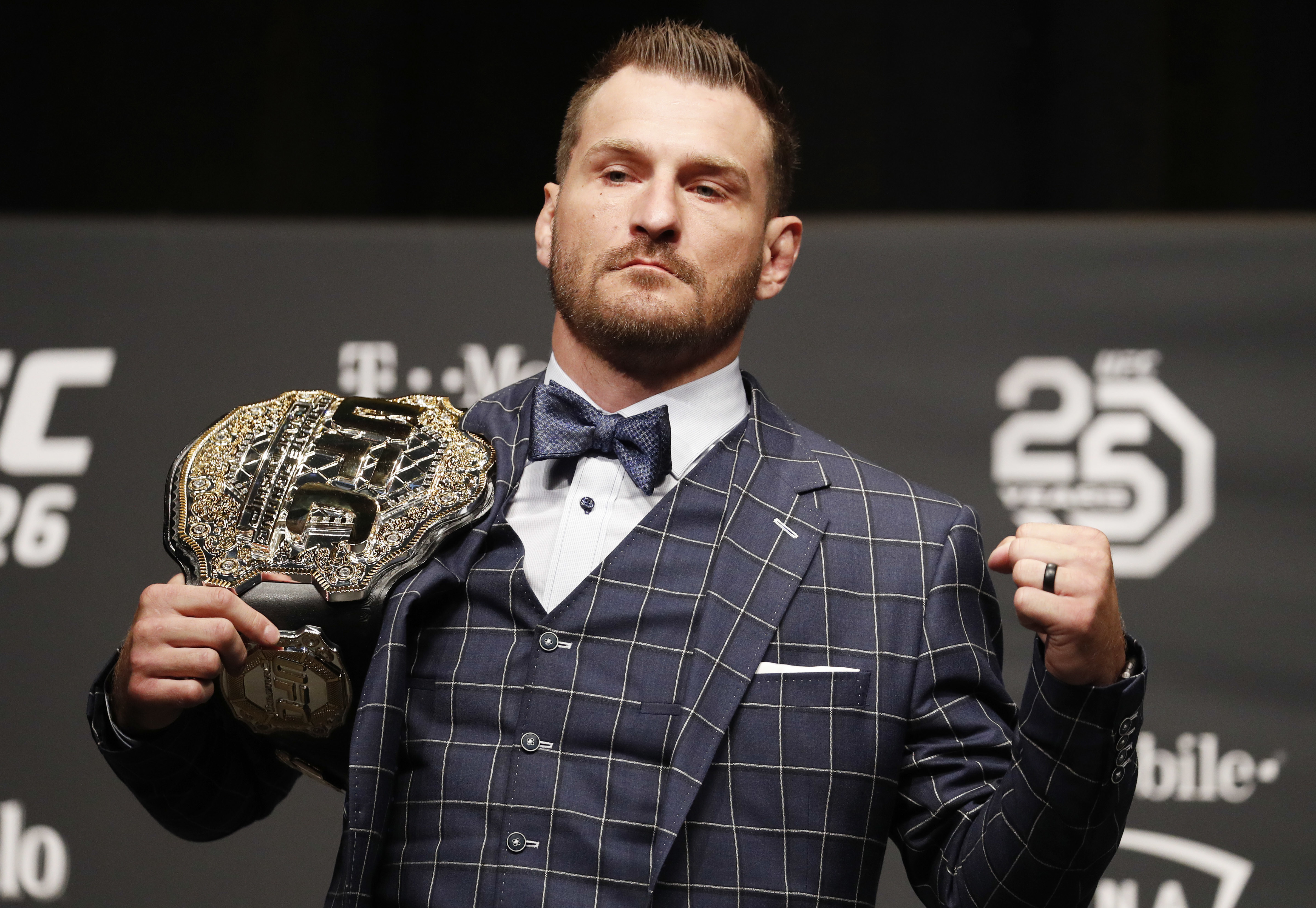 The Superfight: Champions Cormier, Miocic collide at UFC 226