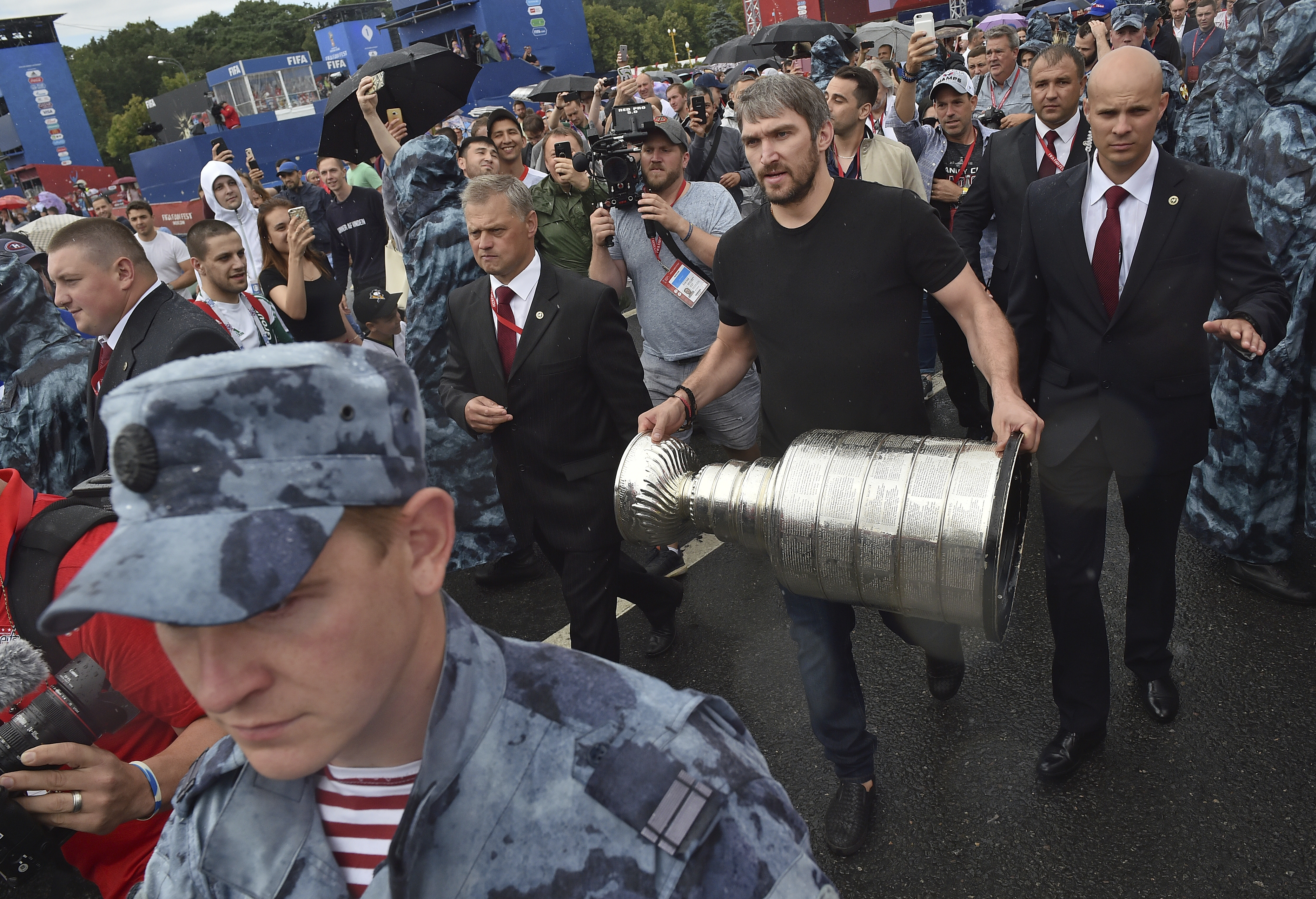 The Latest: Ovechkin brings Stanley Cup home for World Cup