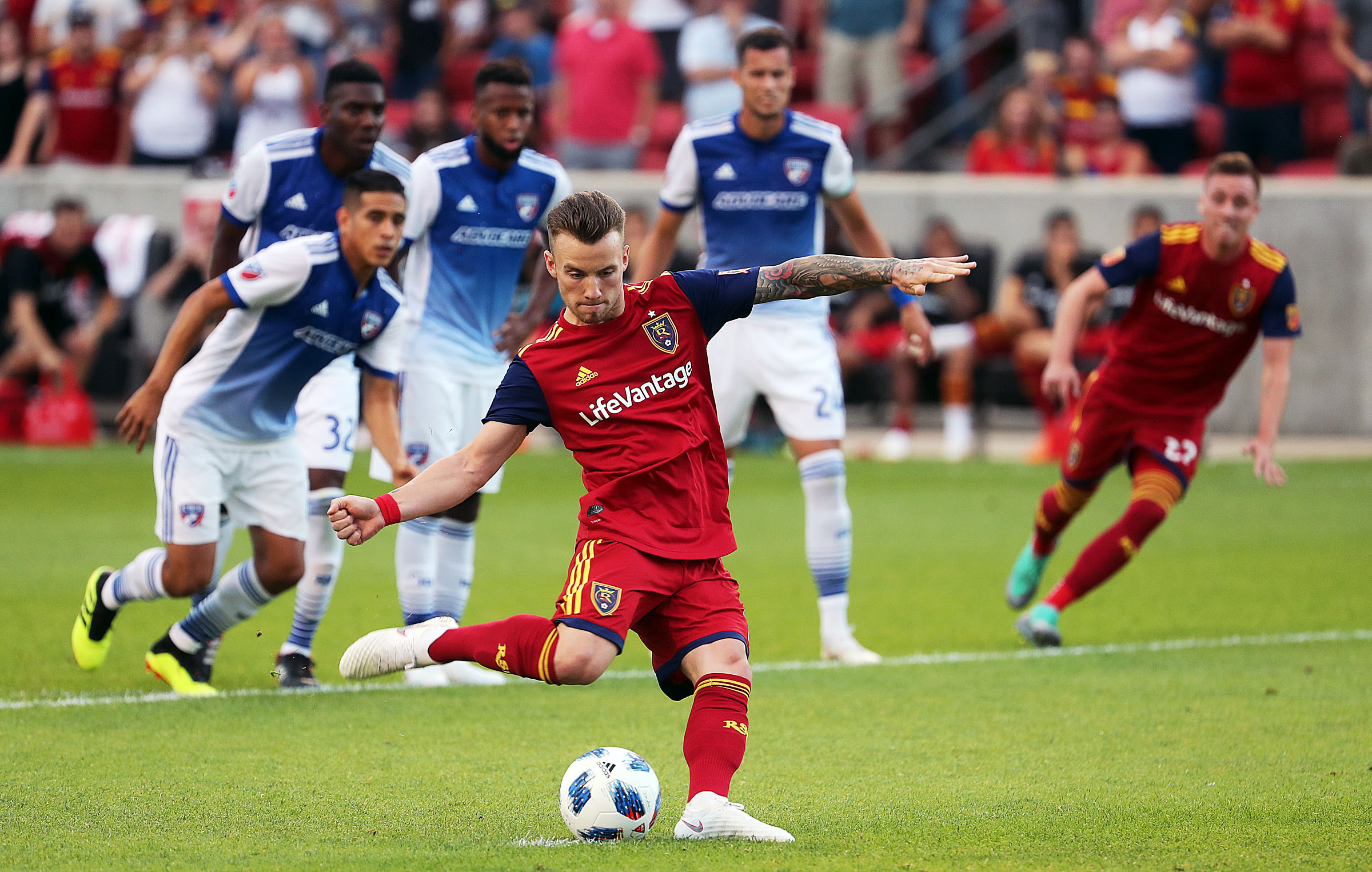 Photo: Ravell Call, Deseret News