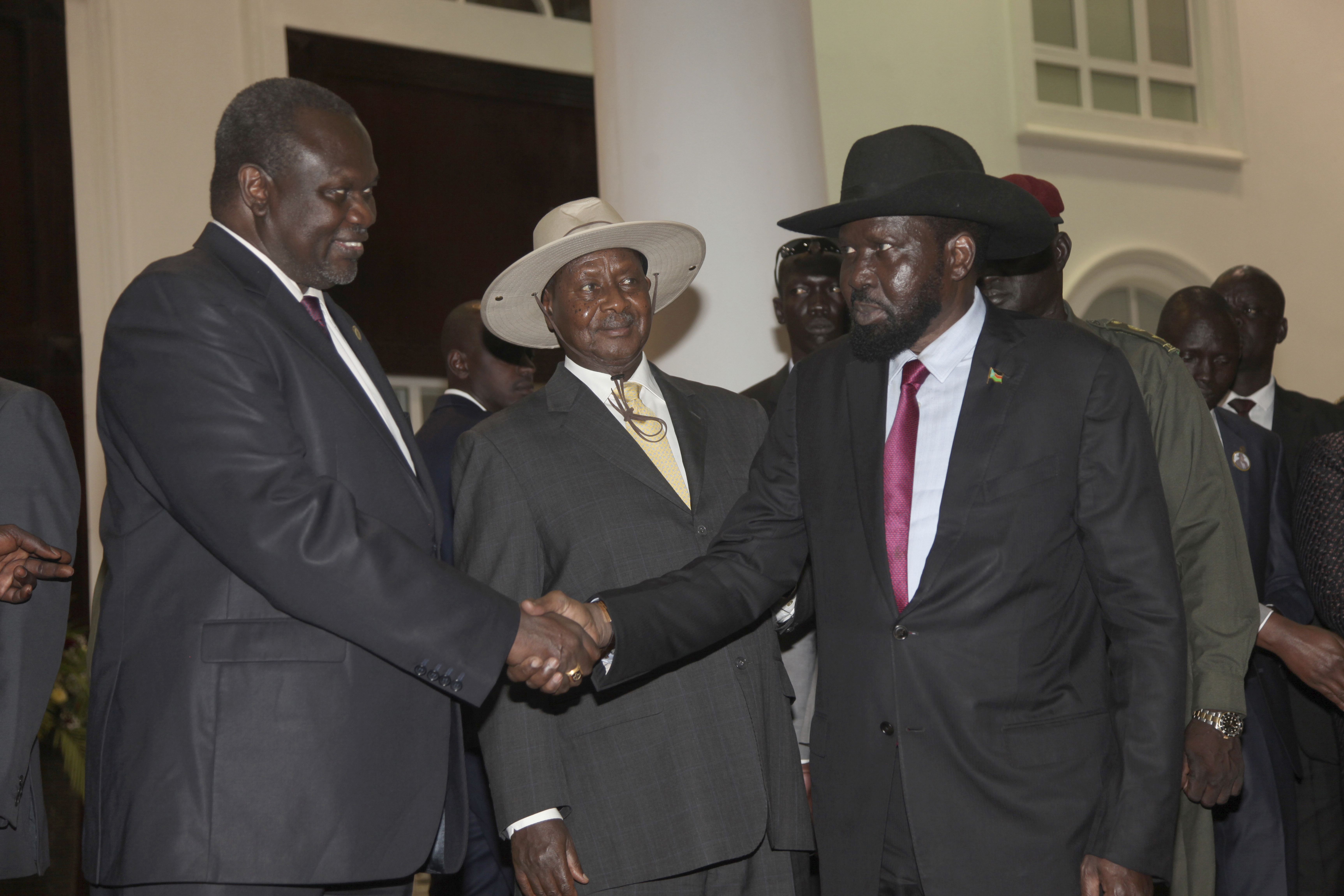 South Sudan's warring leaders meet to discuss peace accord