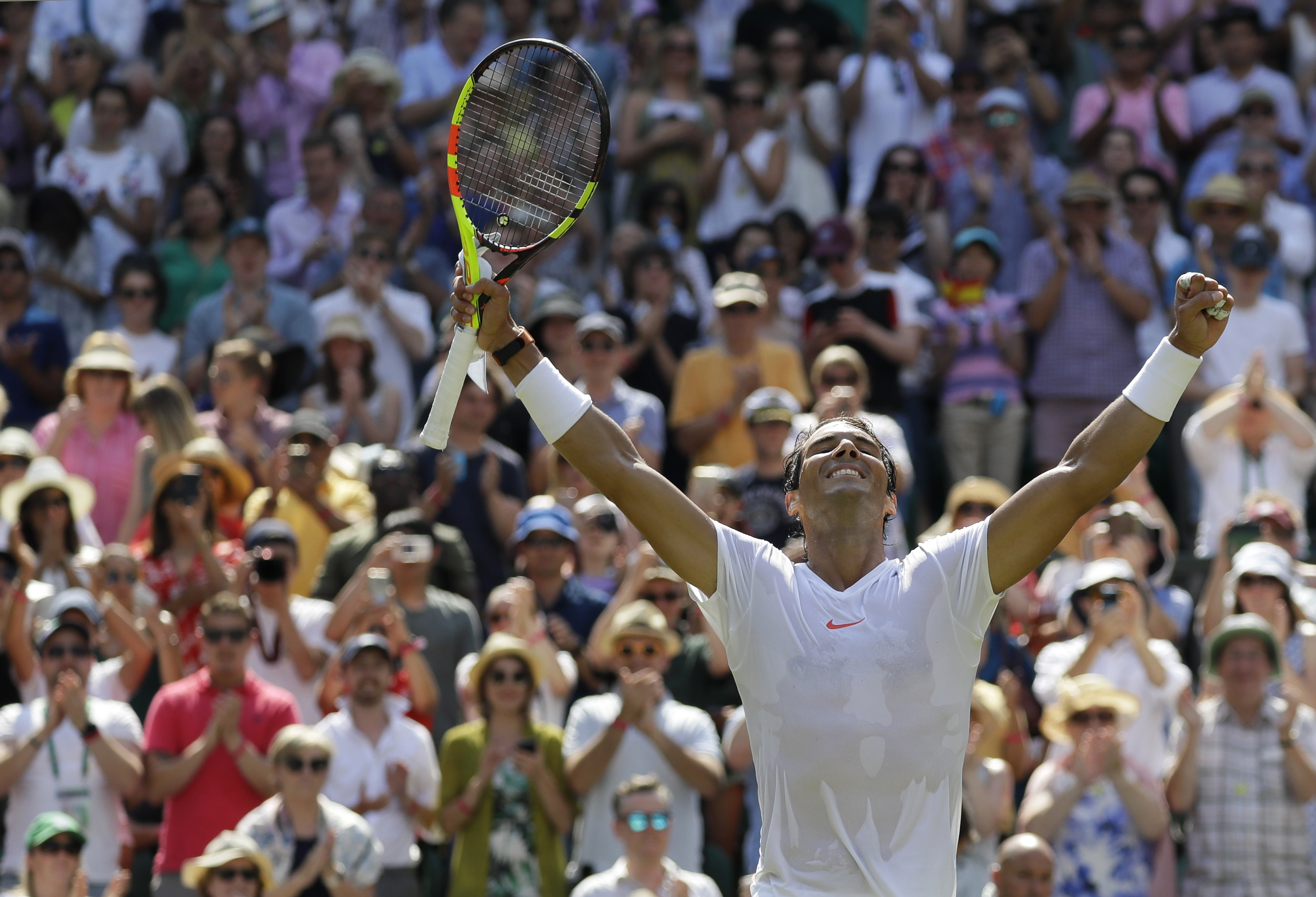 Roger, Serena, Rafa bring best to Wimbledon's Centre Court