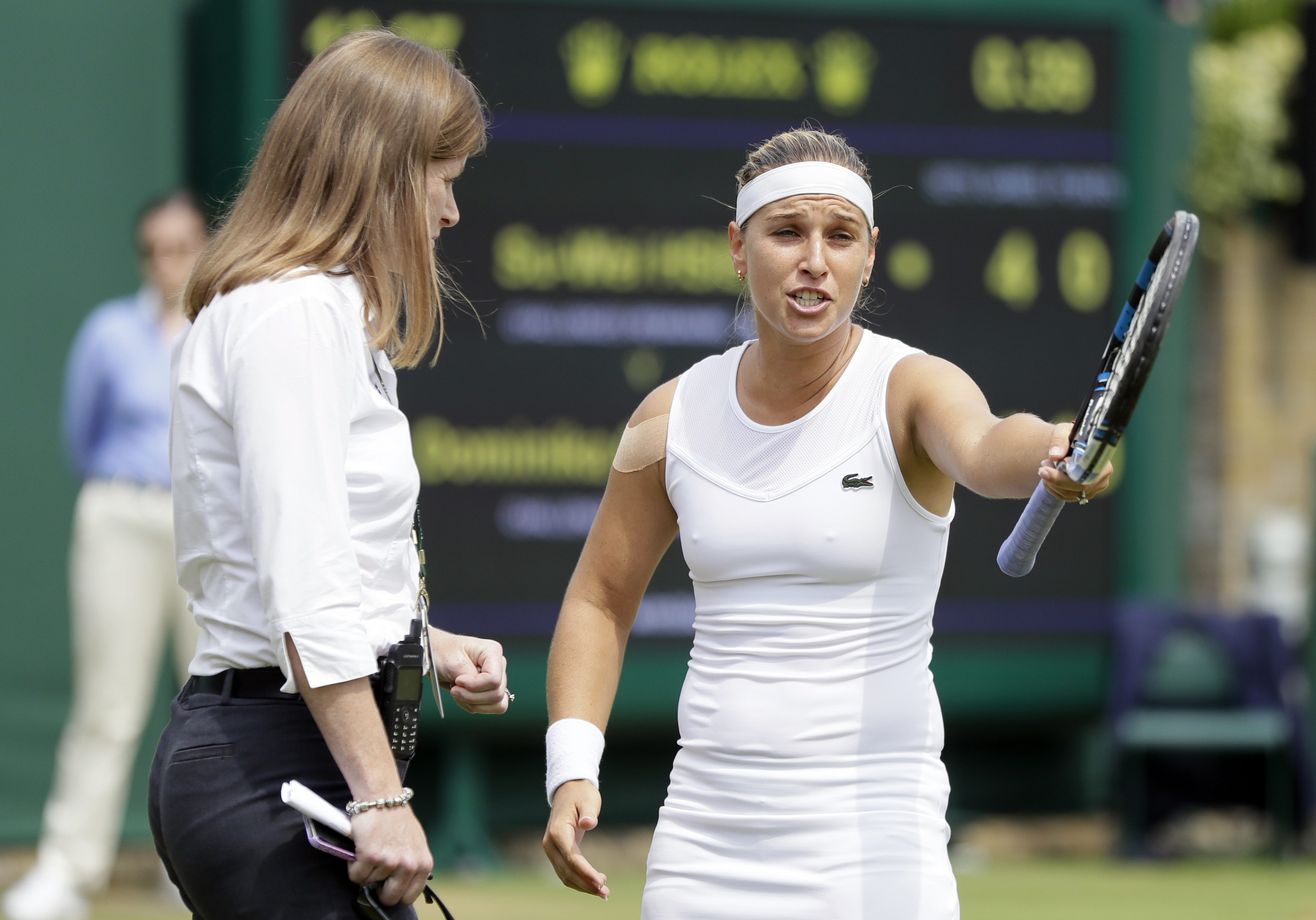 Cibulkova into Wimbledon quarters after umpire row