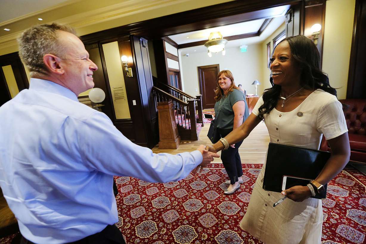Bipartisan leaders Congresswoman Mia Love and Doug Owens shake hands as they team up to launch Utah Outdoor Partners, a new group to promote Utah’s outdoor economy at a press conference at the Thomas S. Monson Center, Kem C. Gardner Policy Institute in Salt Lake City on Monday, July 9, 2018. (Photo: Scott G Winterton, KSL)
