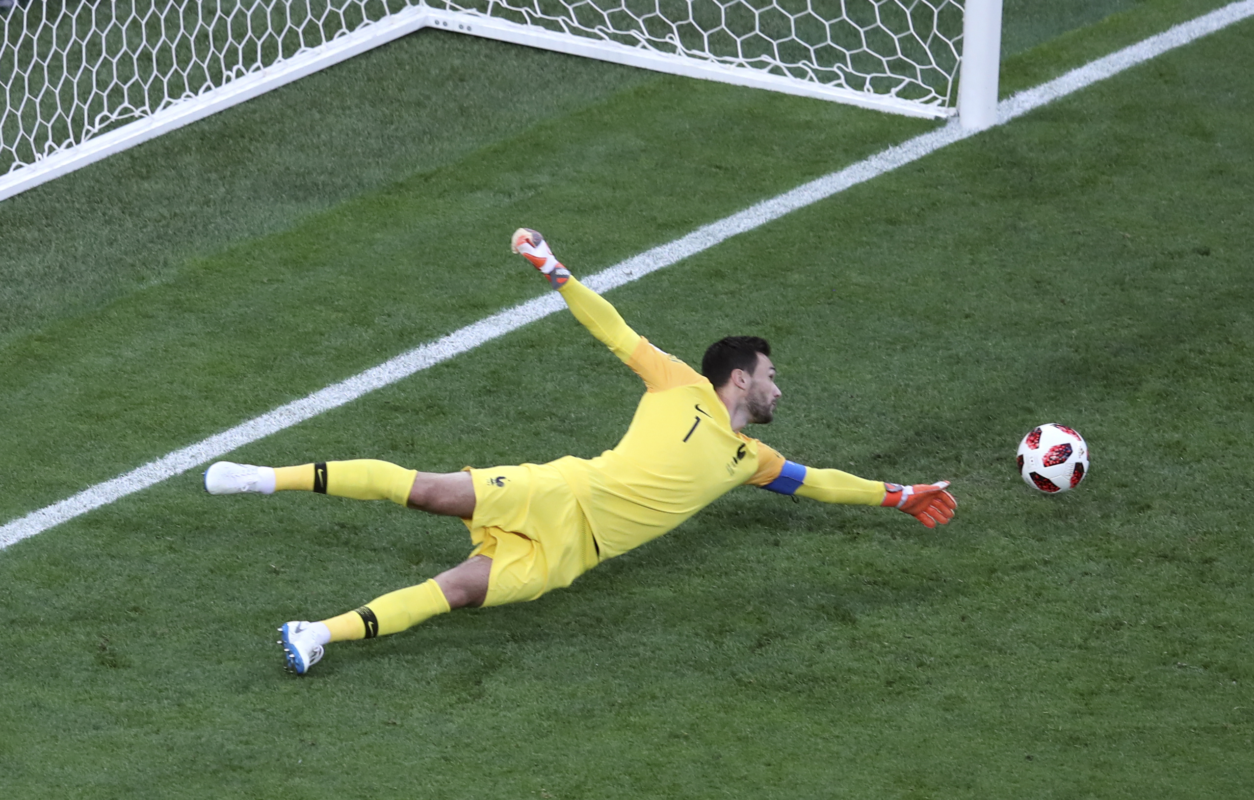 Superb defense takes France close to another World Cup title
