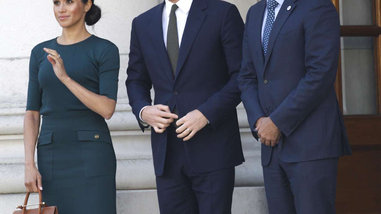 Prince Harry, Meghan mobbed by royal fans on Dublin tour