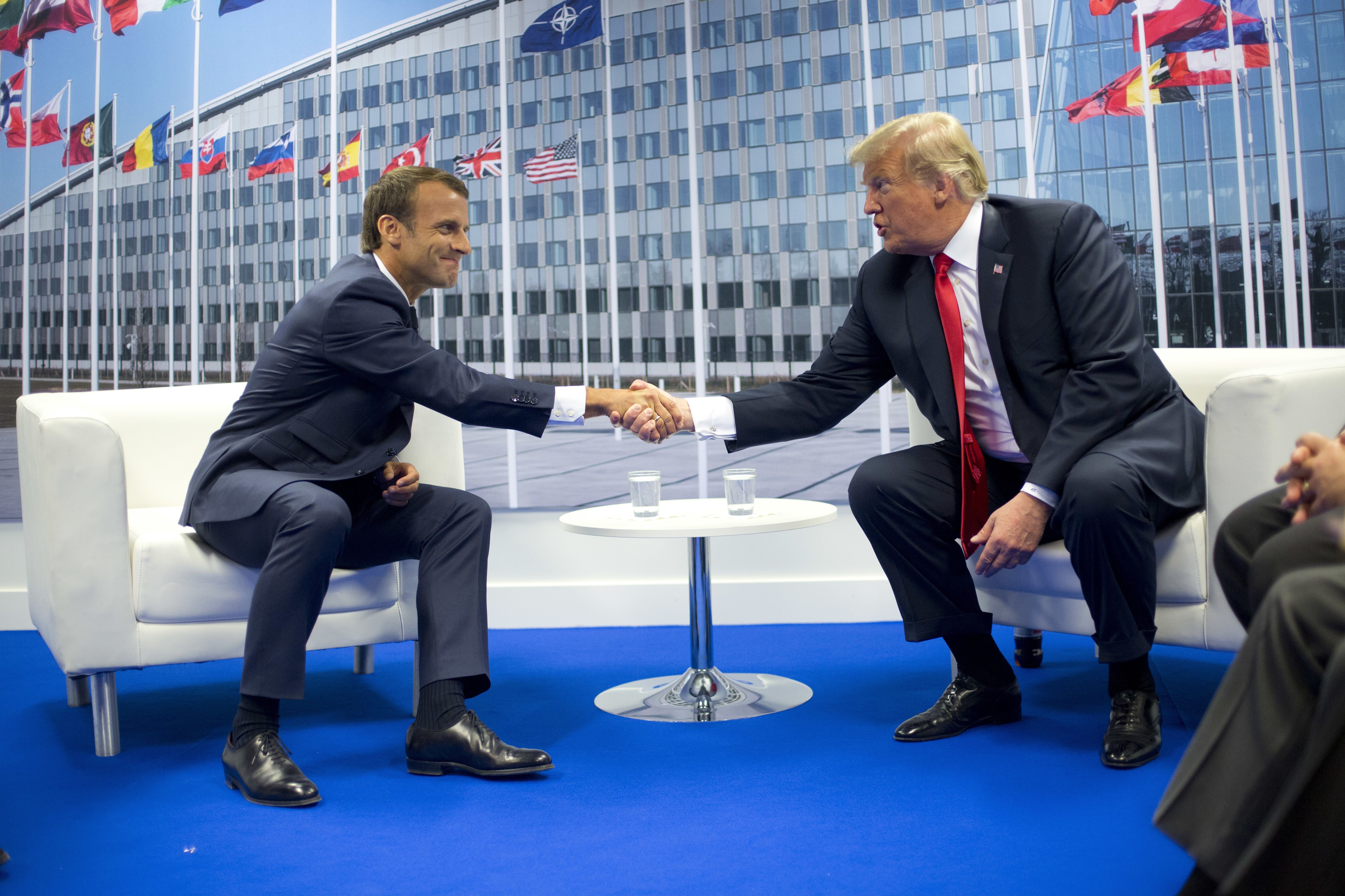 On eve of Trump summit, Putin to meet French president