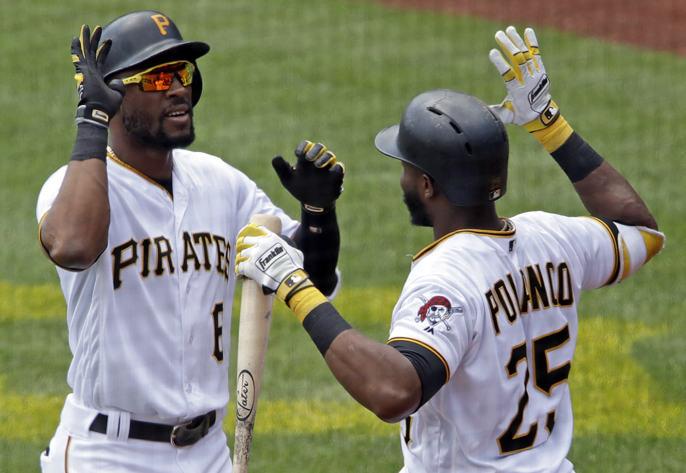 Marte lead Pirates to 2-0 victory over Nationals