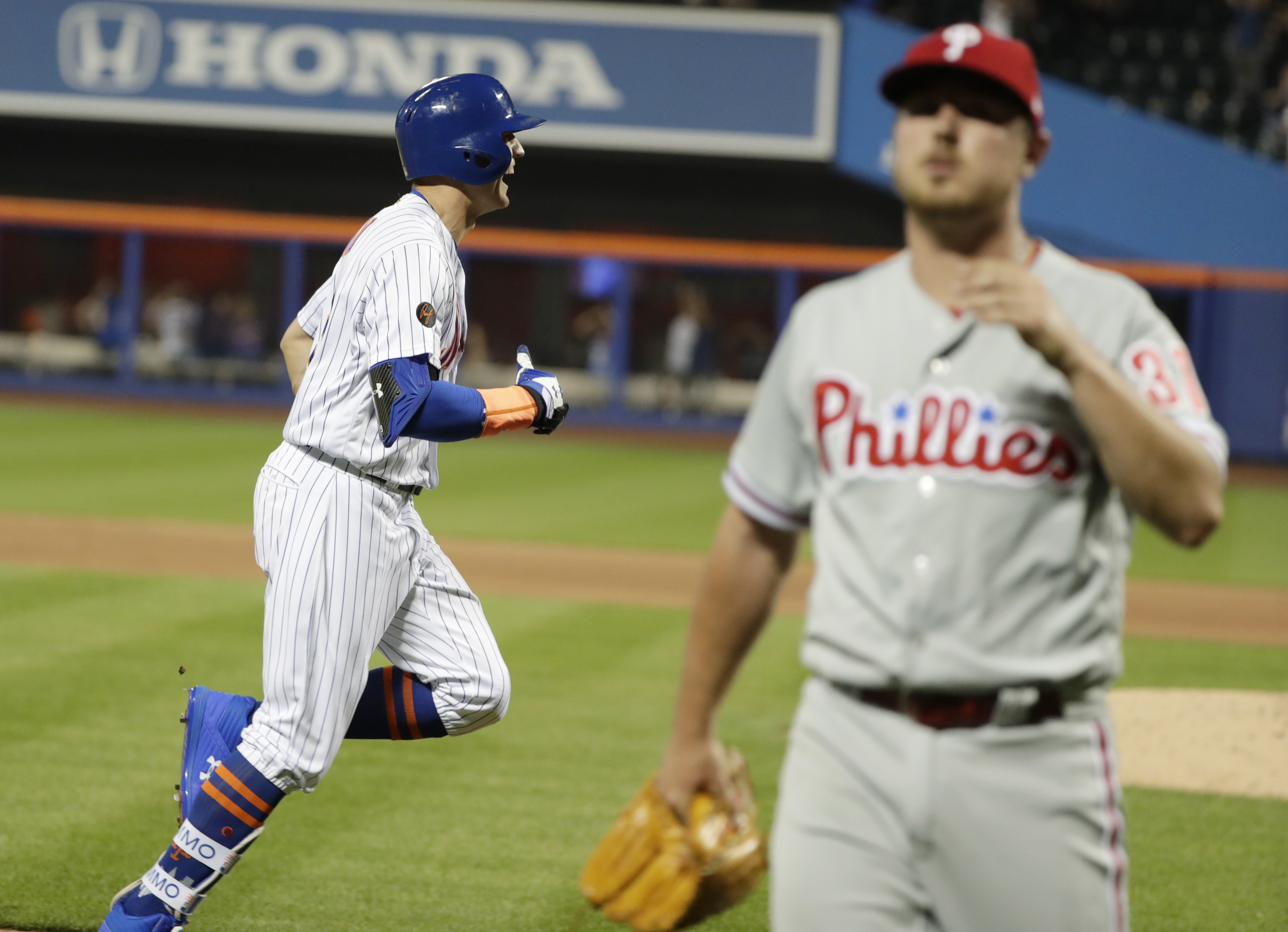 Nimmo, Mets beat Phillies 3-0 in 10 after latest deGrom gem
