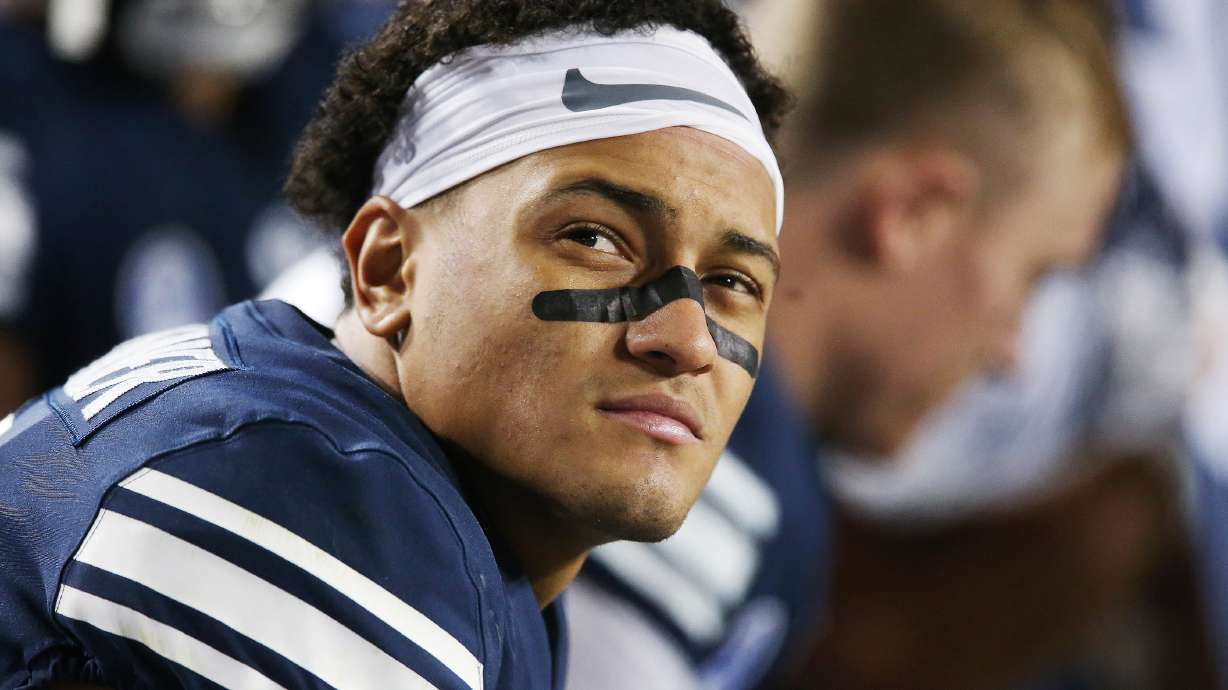 Move to safety good for more than injured foot for BYU's Troy Warner