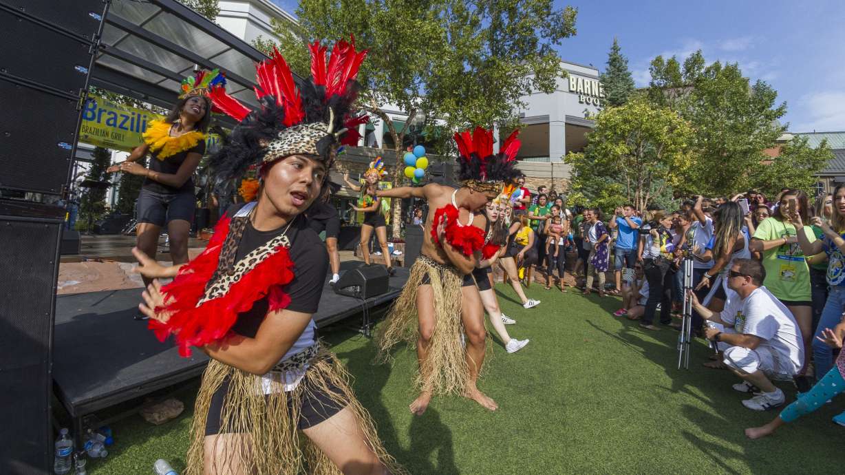 5 ways to discover what THE BLOCKS have to offer