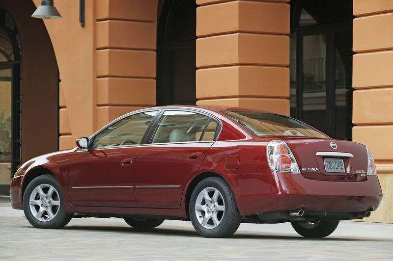 Nissan Altima 2005