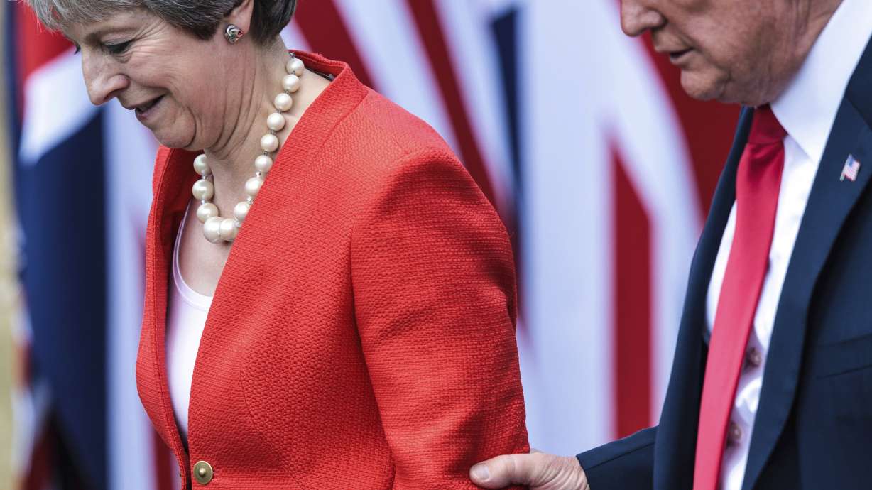 Trump pays tribute to Churchill amid strains on US-UK ties