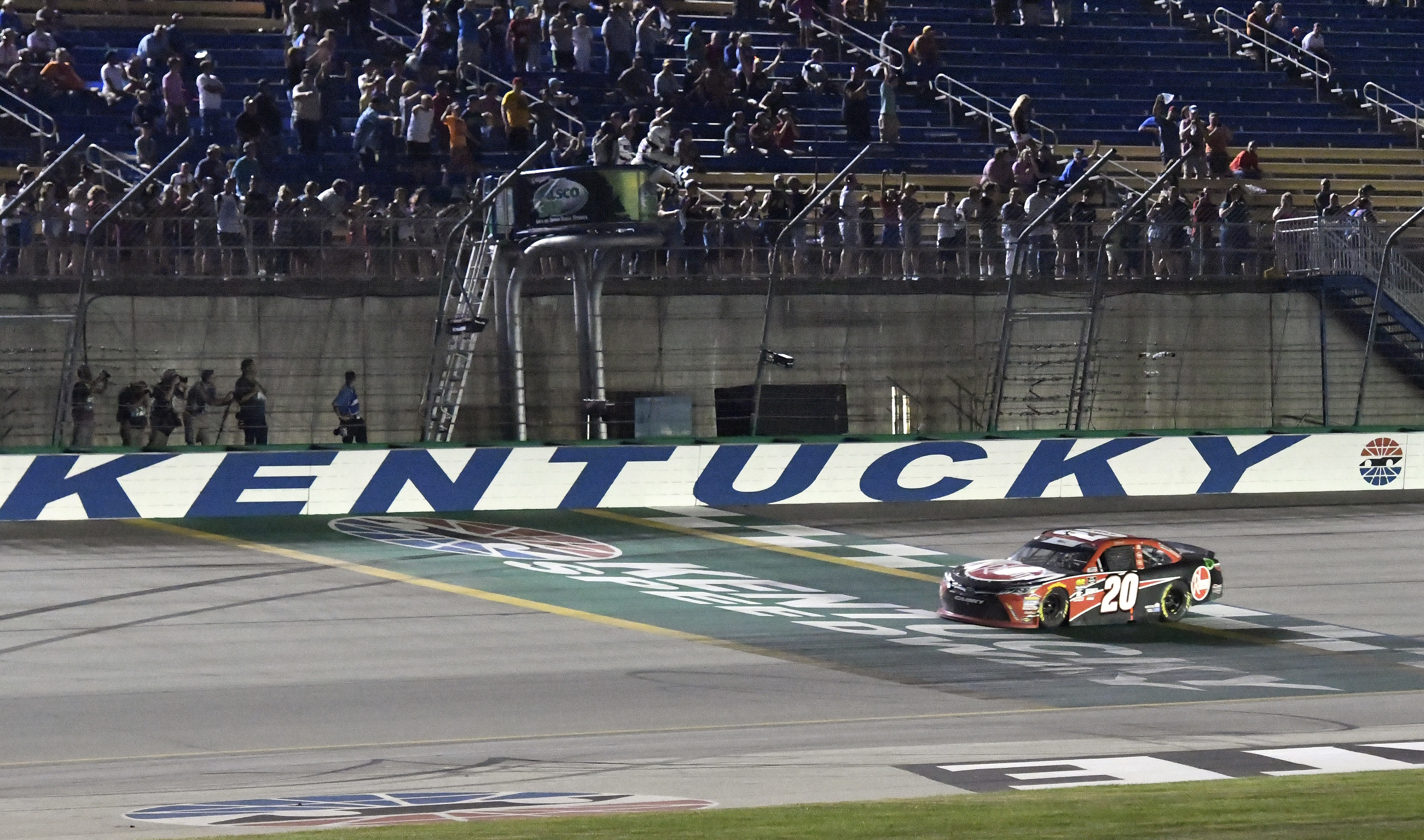 Bell rallies late to win NASCAR Xfinity race at Kentucky