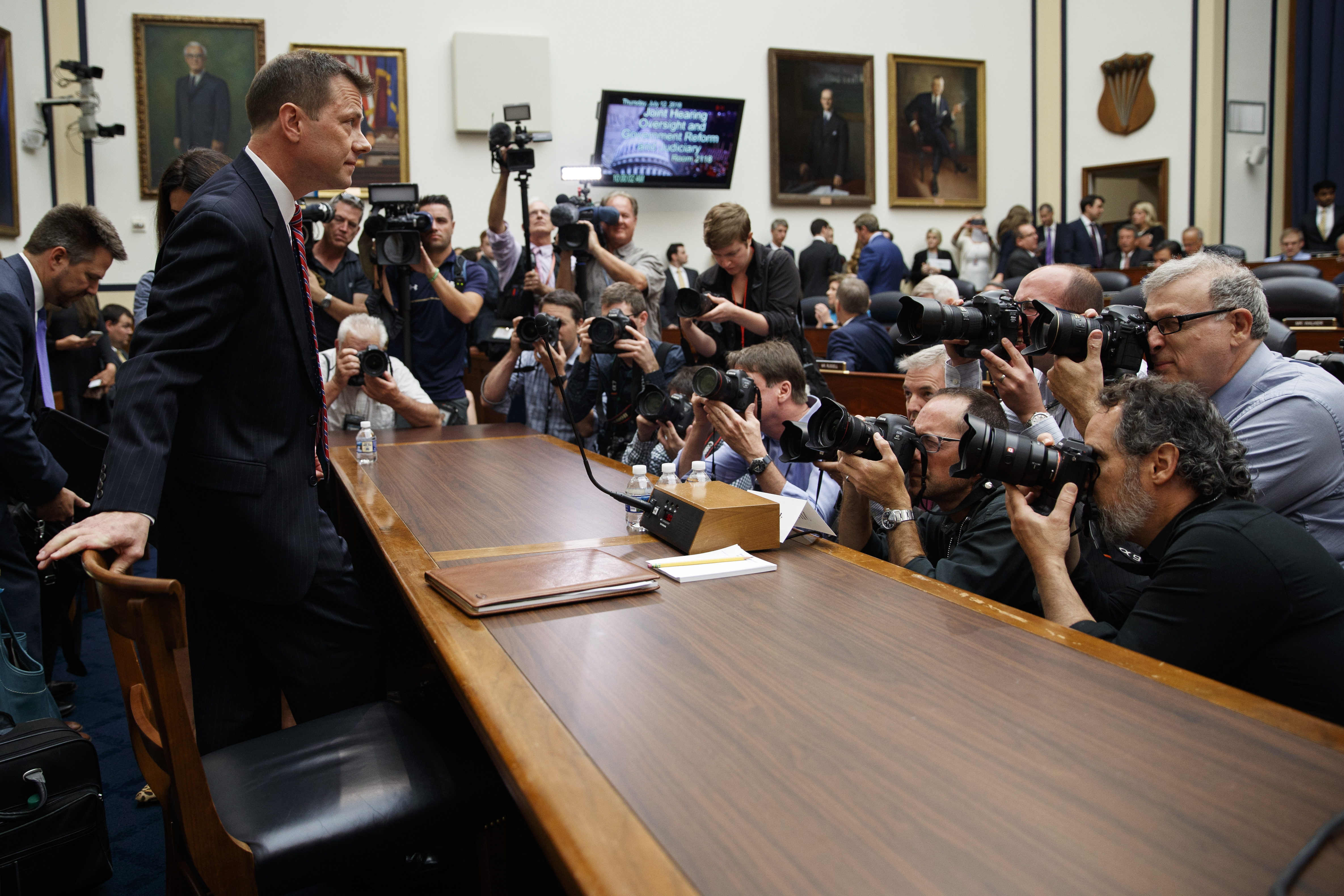 Partisan divide on full display in hearing on Russia probe