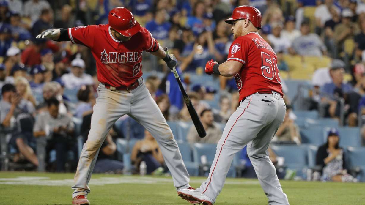 Muncy homers, singles in go-ahead run; Dodgers top Angels