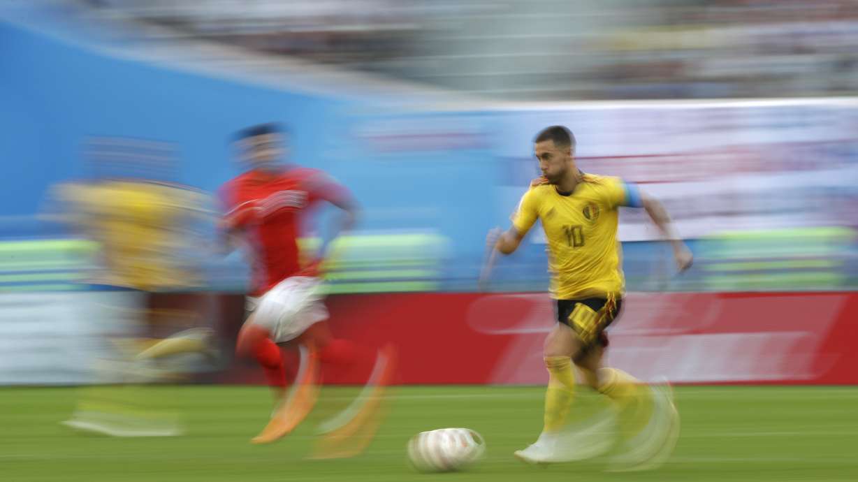 AP PHOTOS: Belgium, England put on one last World Cup show
