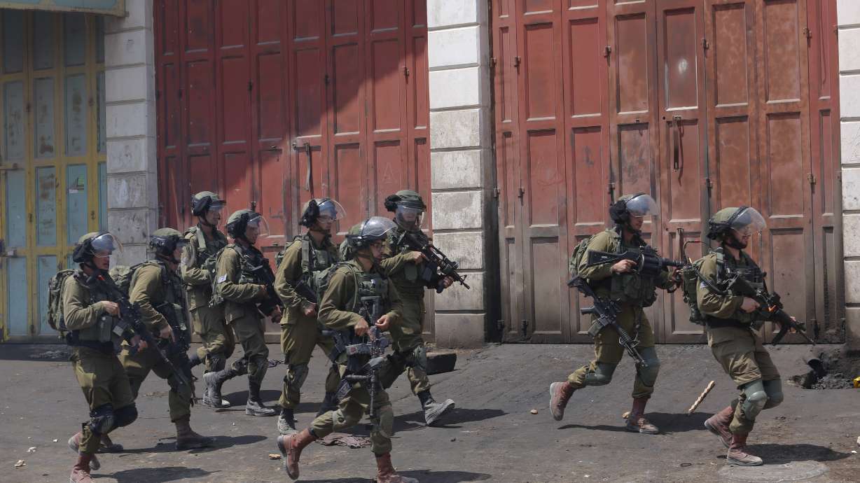 Cease-fire holds after day of intense Israel-Hamas fighting