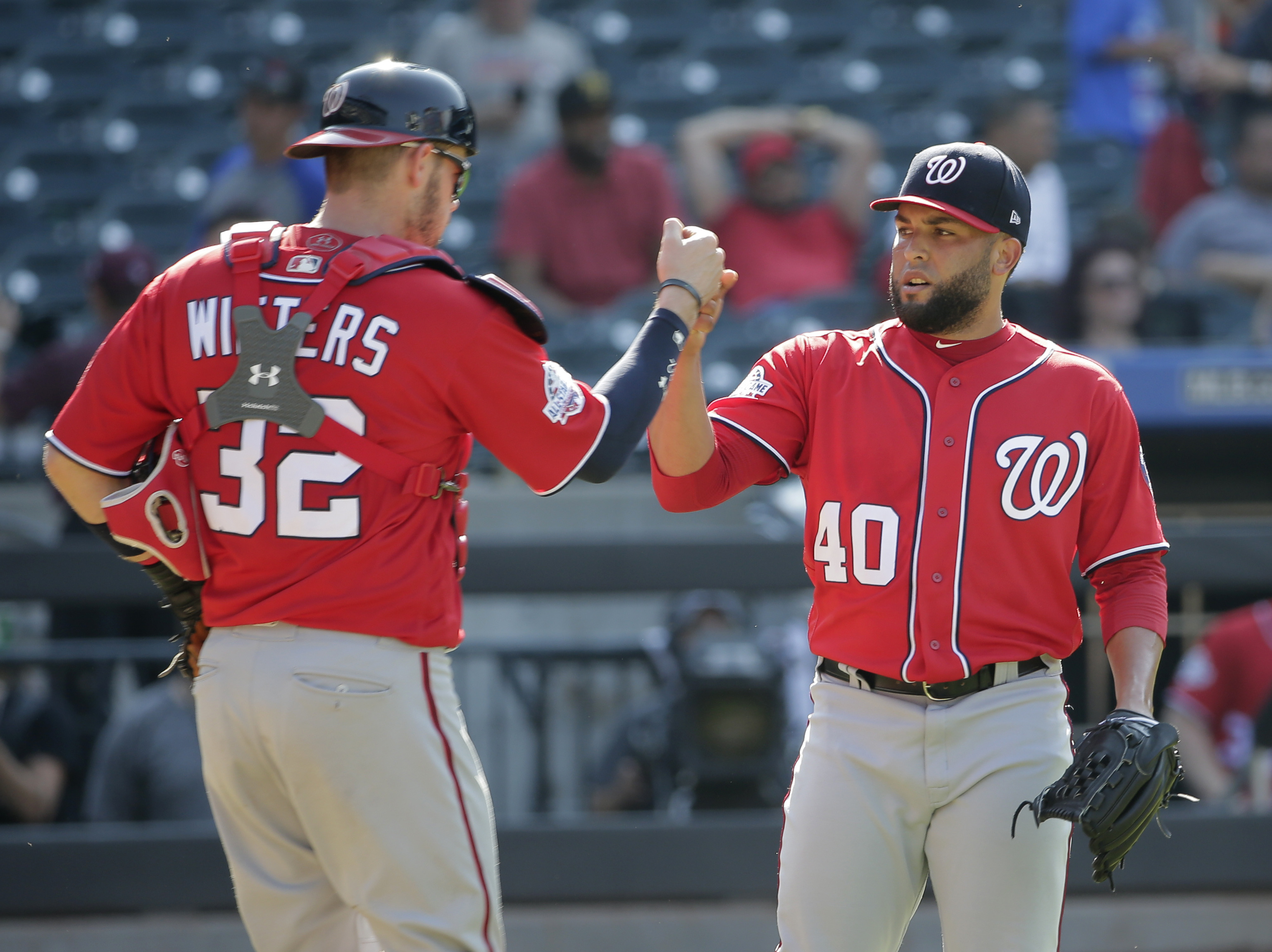 Murphy's big hit helps Nationals beat Mets 6-1