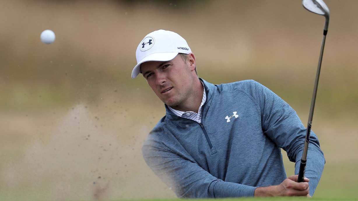 Spieth returns claret jug, faces tough task getting it back