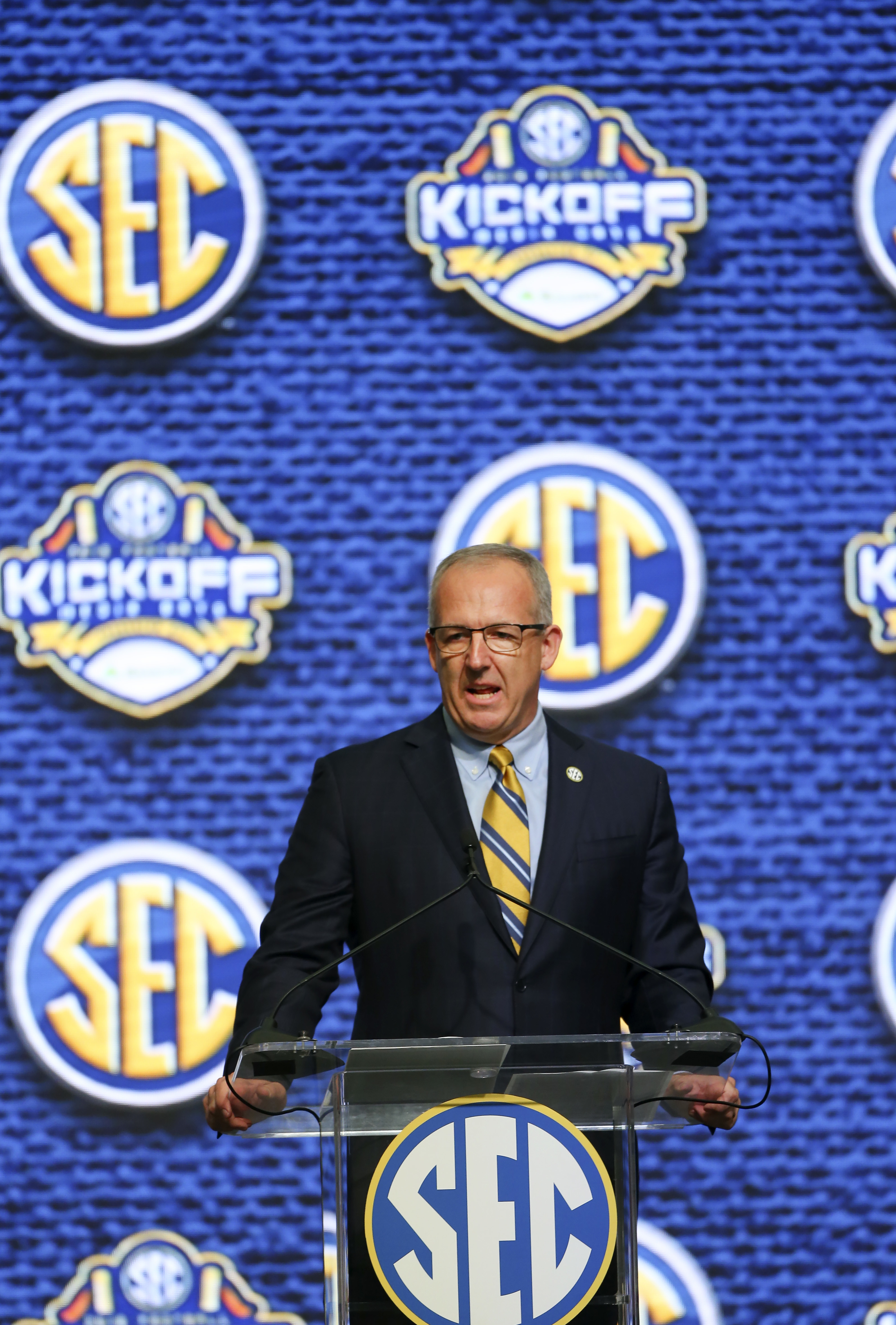 Sankey: New gambling laws could result in SEC injury reports