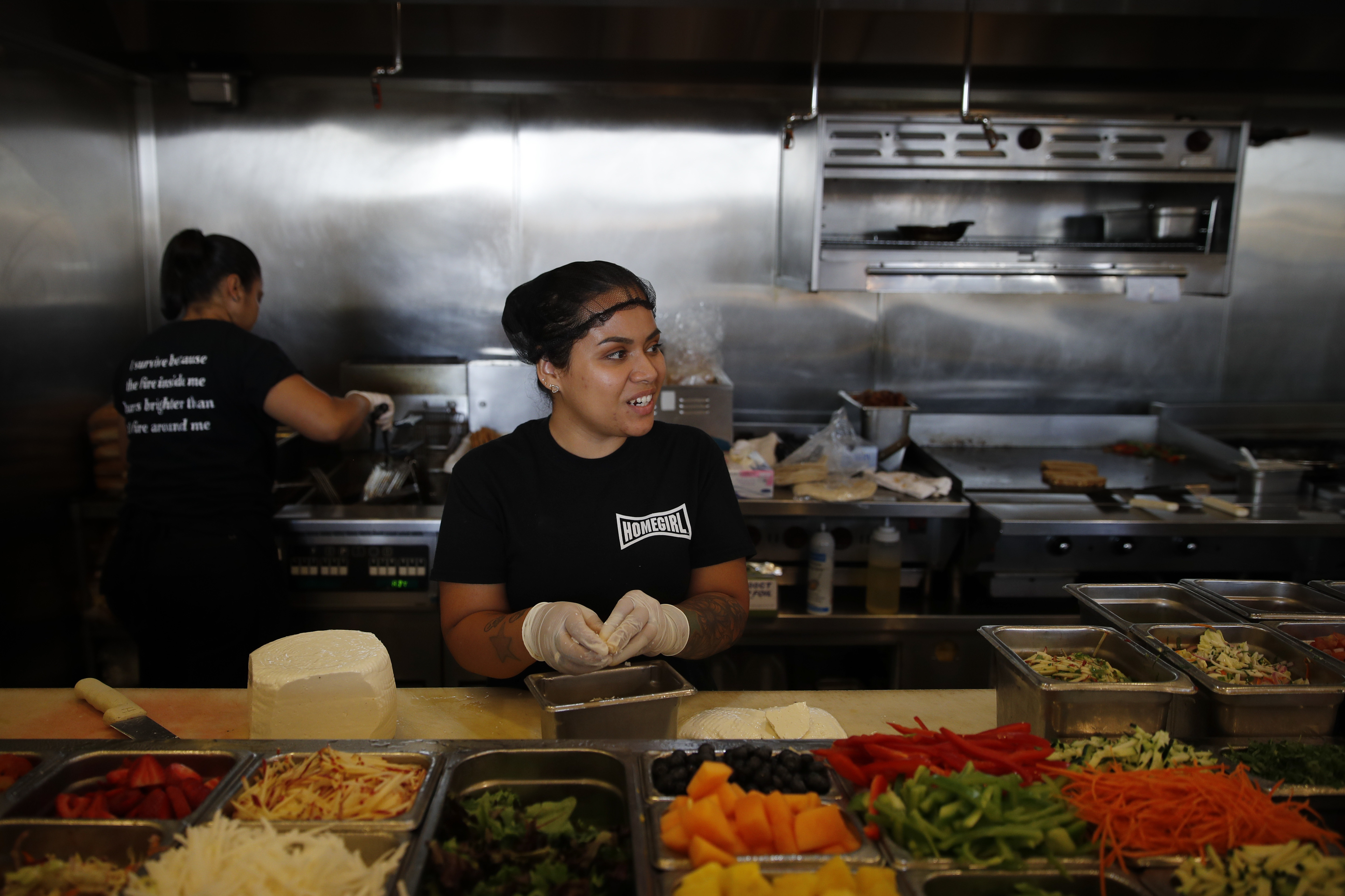 Homegirl Cafe offers 'platos' by ex-gang members with hope