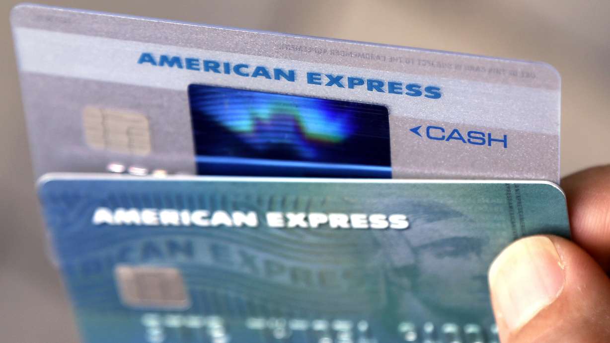 AmEx 2Q profit rises, but there are worry spots on lending