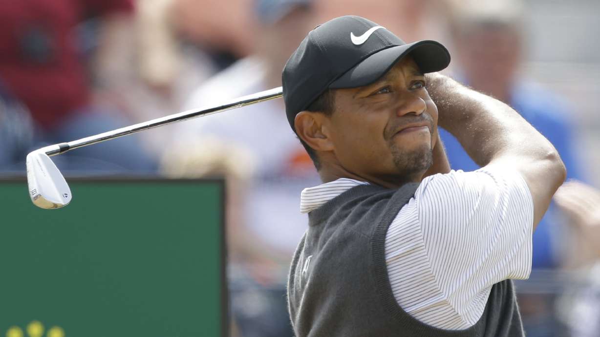 Woods creates buzz at Carnoustie with 66 at British Open