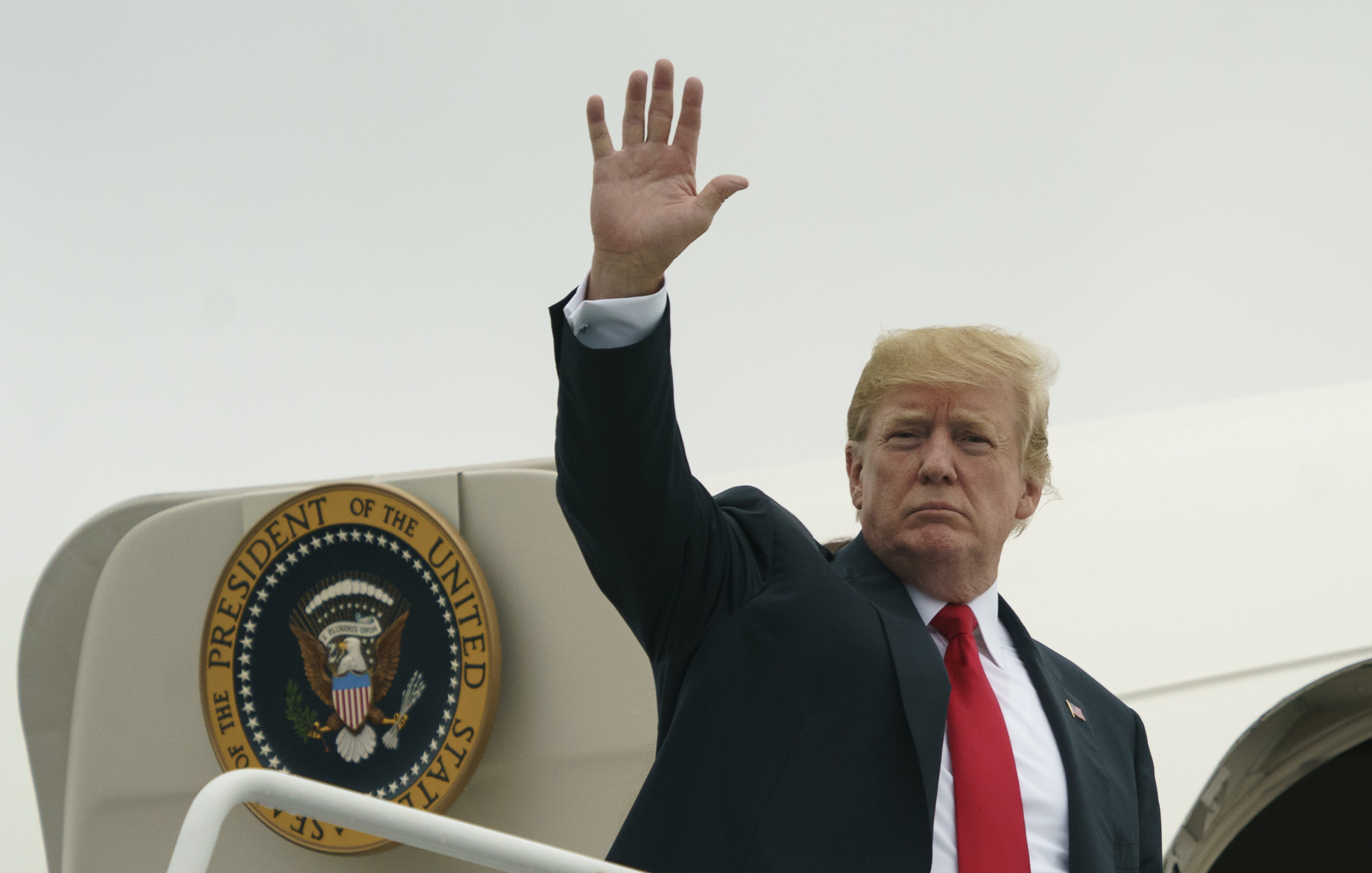 Trump tries to cast fresh doubt on Mueller's 'Witch Hunt'