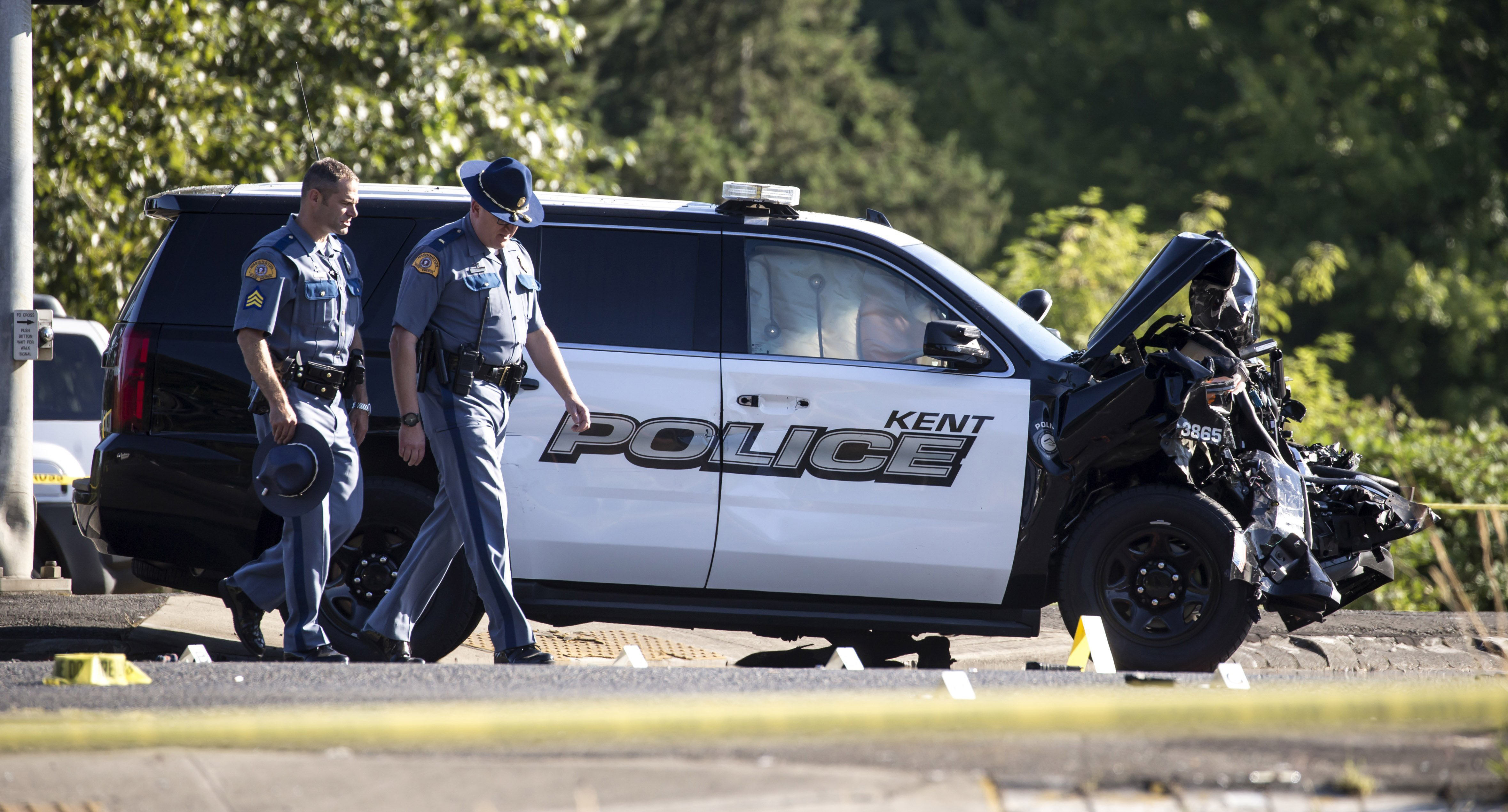 3 teens arrested after police officer killed in car chase | KSL.com