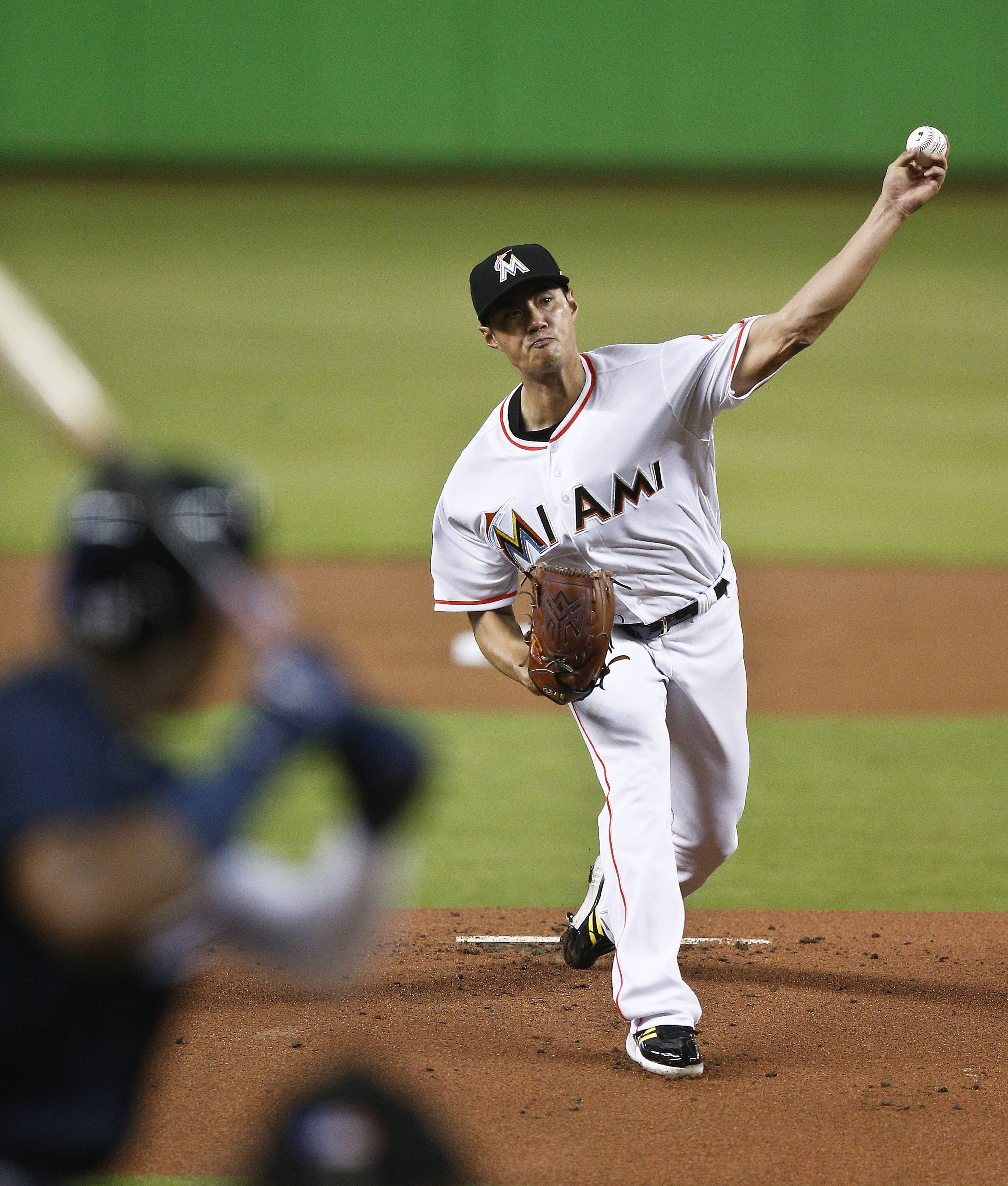 Chen scores 1st run of career to help Miami beat Braves 9-3
