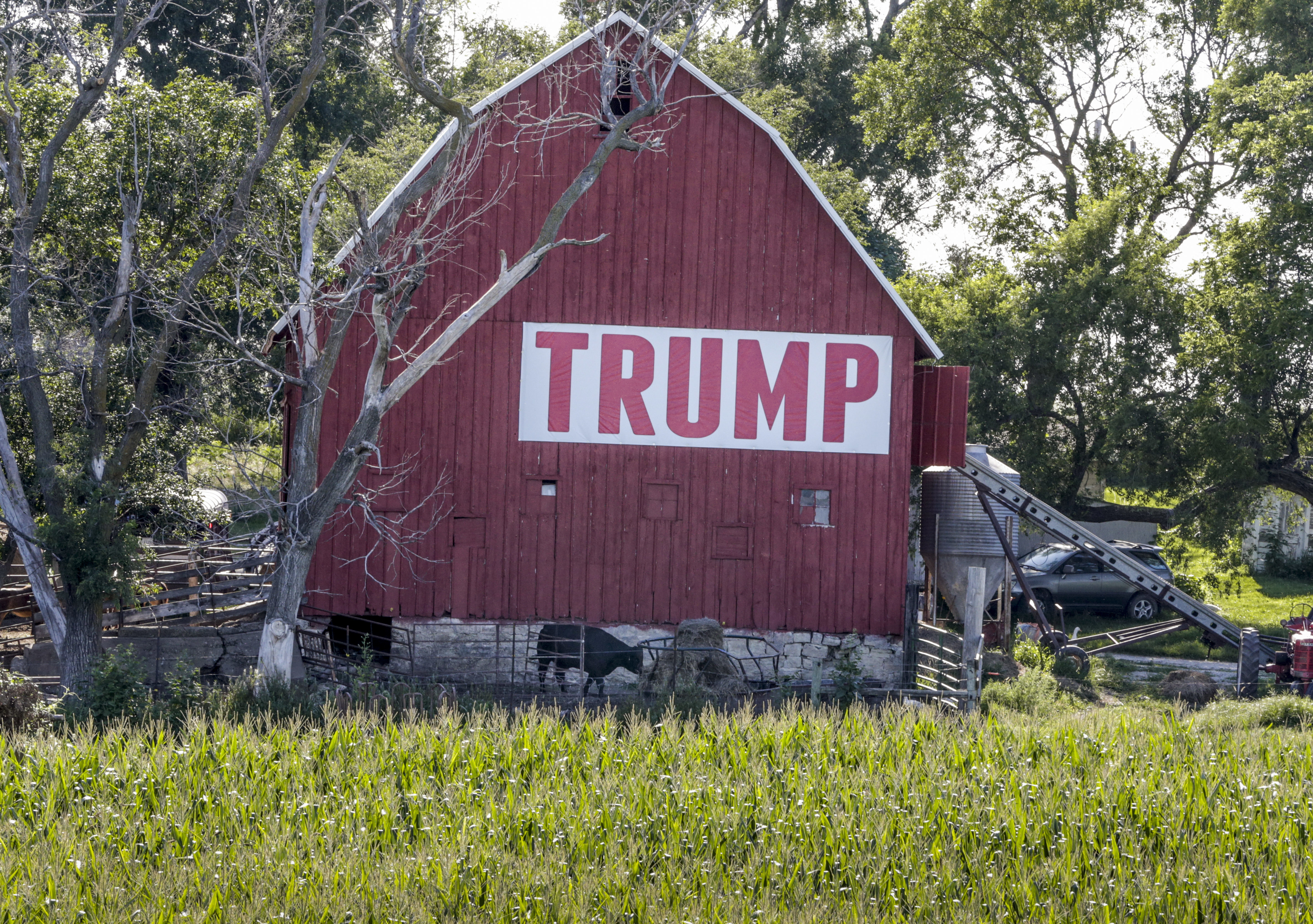 Farmers prefer Trump do trade deals than hand them cash