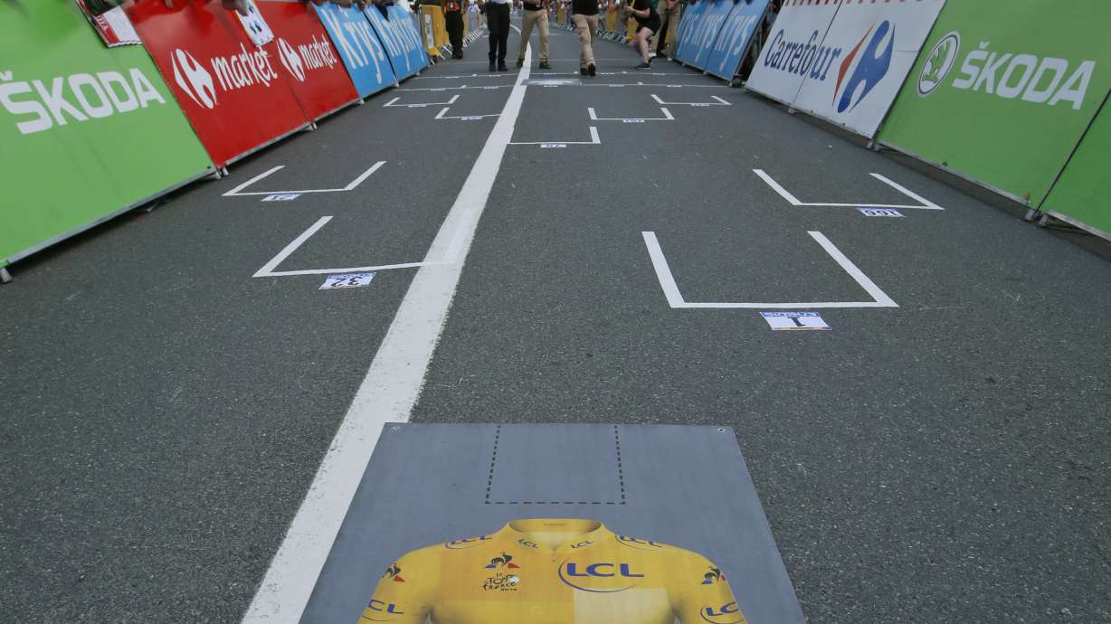 Froome cracks in the Pyrenees as Thomas solidifies Tour lead