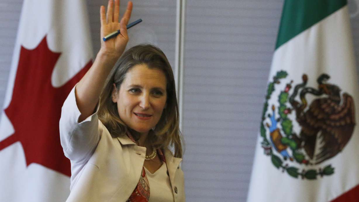 US, Canada will keep talking Thursday to revamp NAFTA