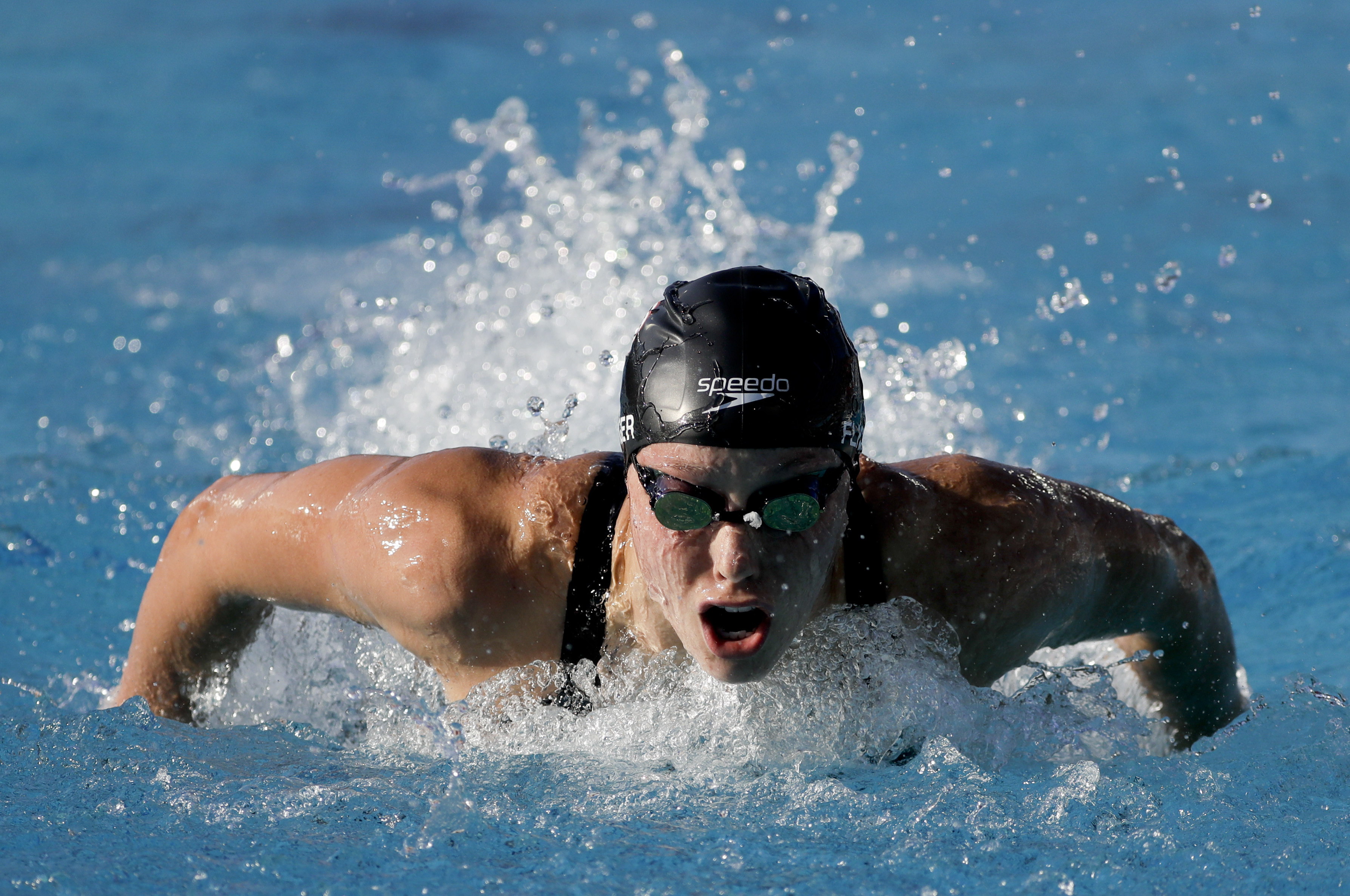 Ledecky cruises to easy win in 800 free at US Nationals