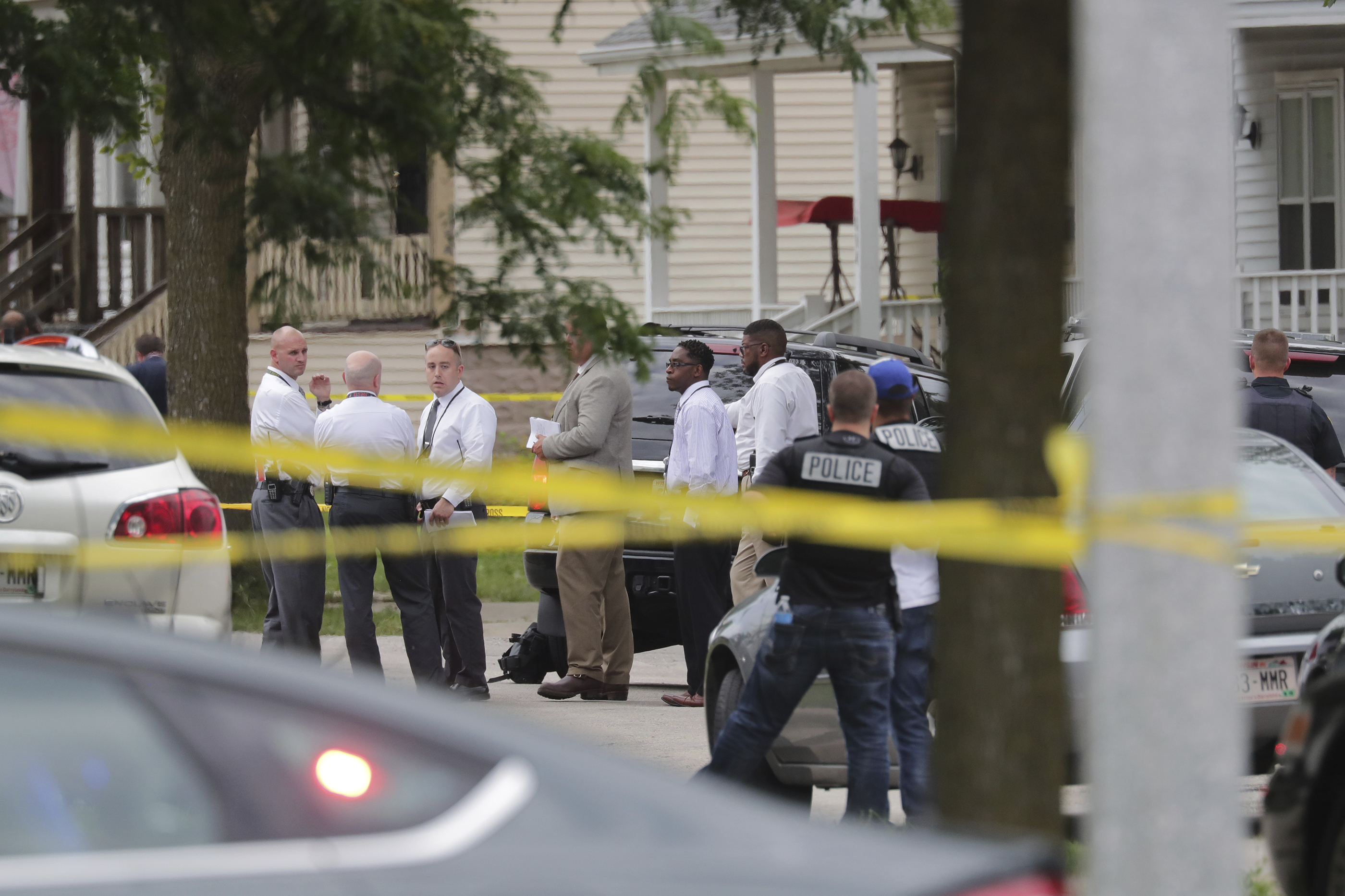 Milwaukee officer 'loved by everyone' dies in shootout