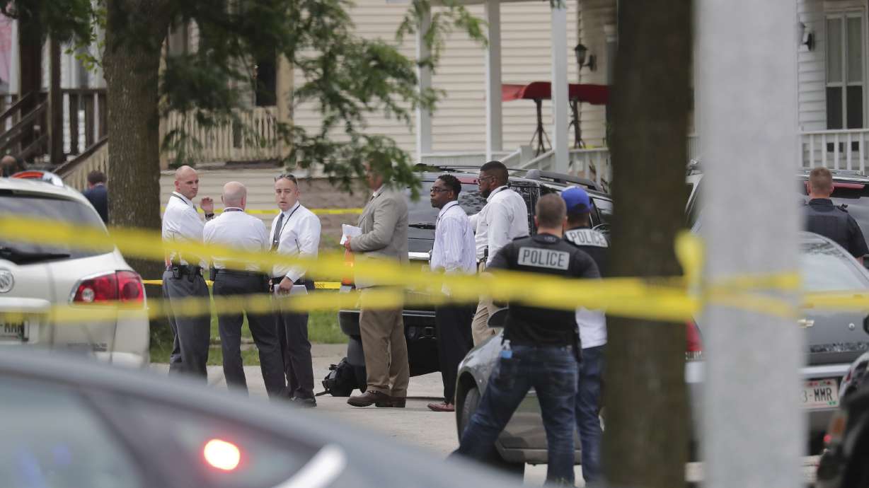 Milwaukee officer 'loved by everyone' dies in shootout
