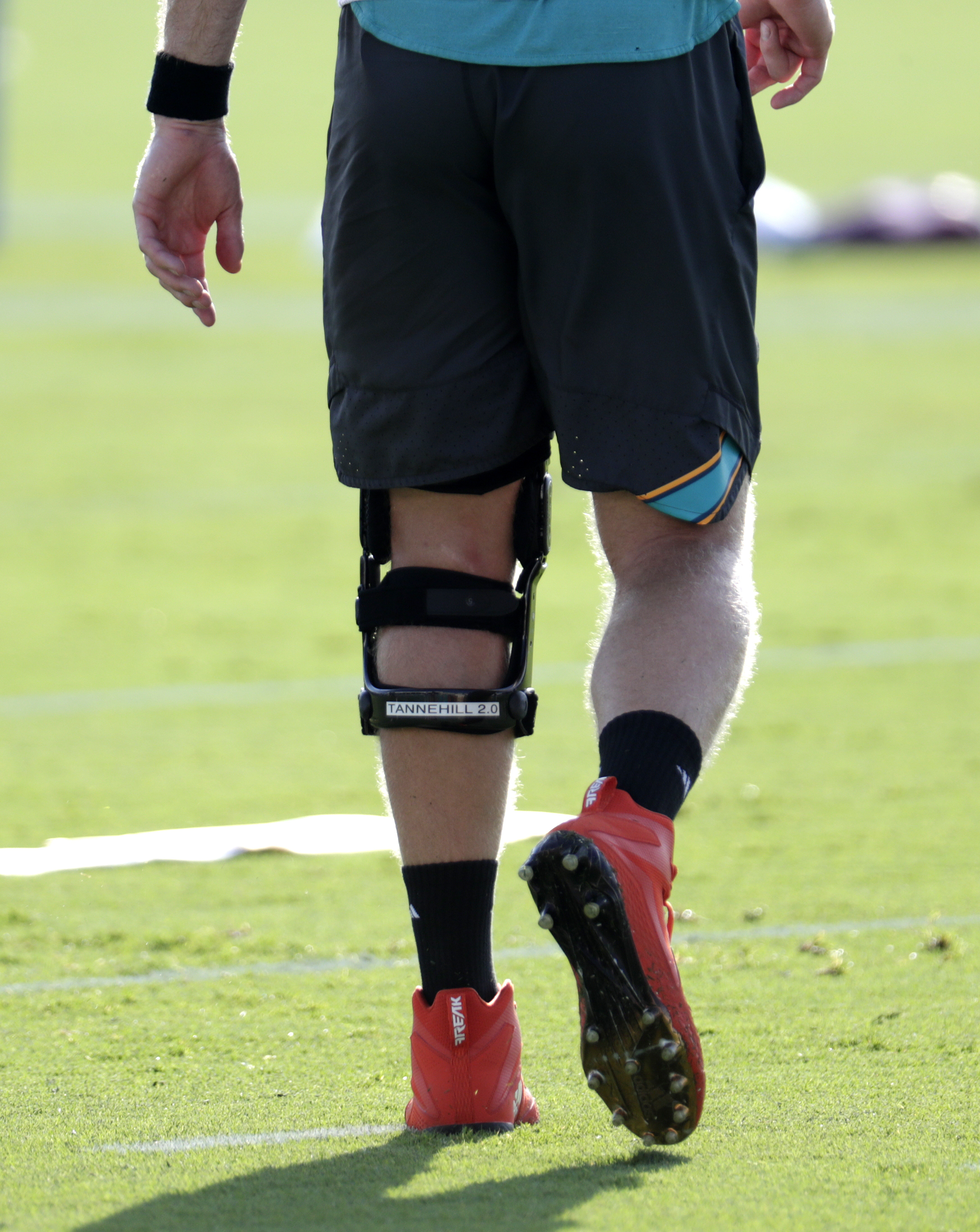 Dolphins begin camp with Ryan Tannehill 2.0 at quarterback