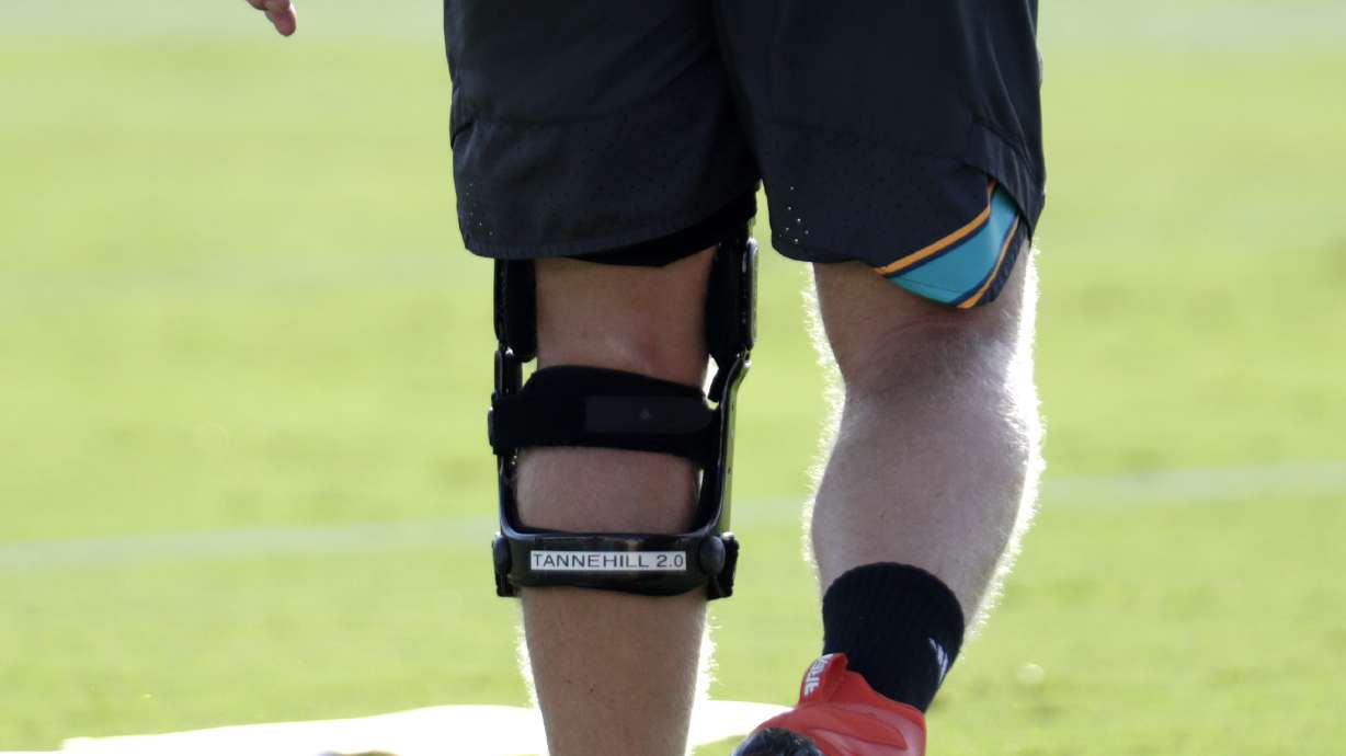 Dolphins begin camp with Ryan Tannehill 2.0 at quarterback