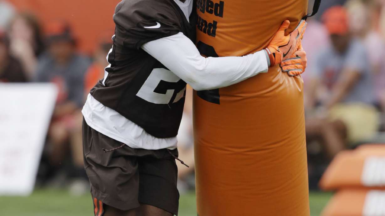 Cornerback Adam "Pacman" Jones getting tryout with Browns