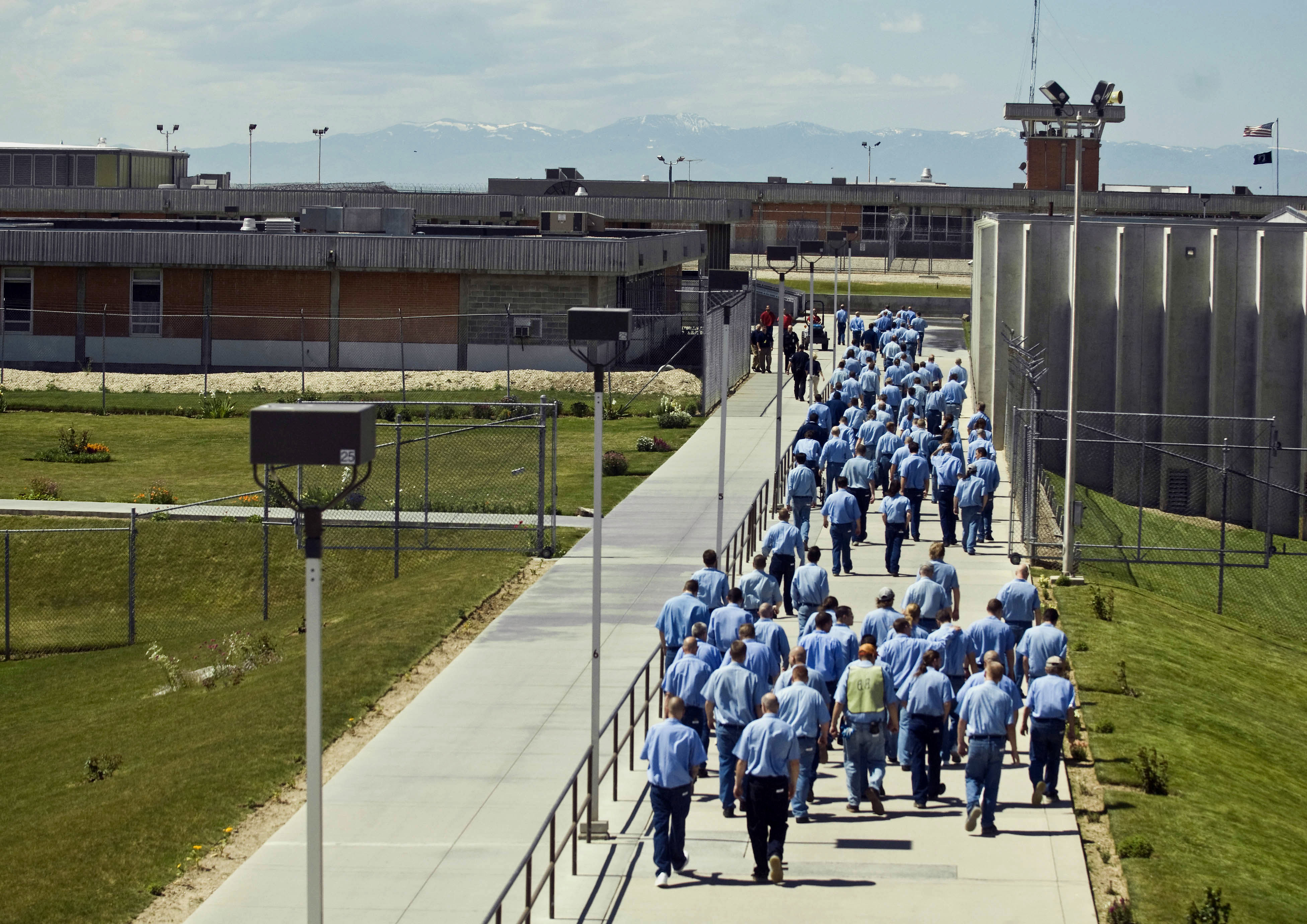 Idaho prison officials send more inmates out of state