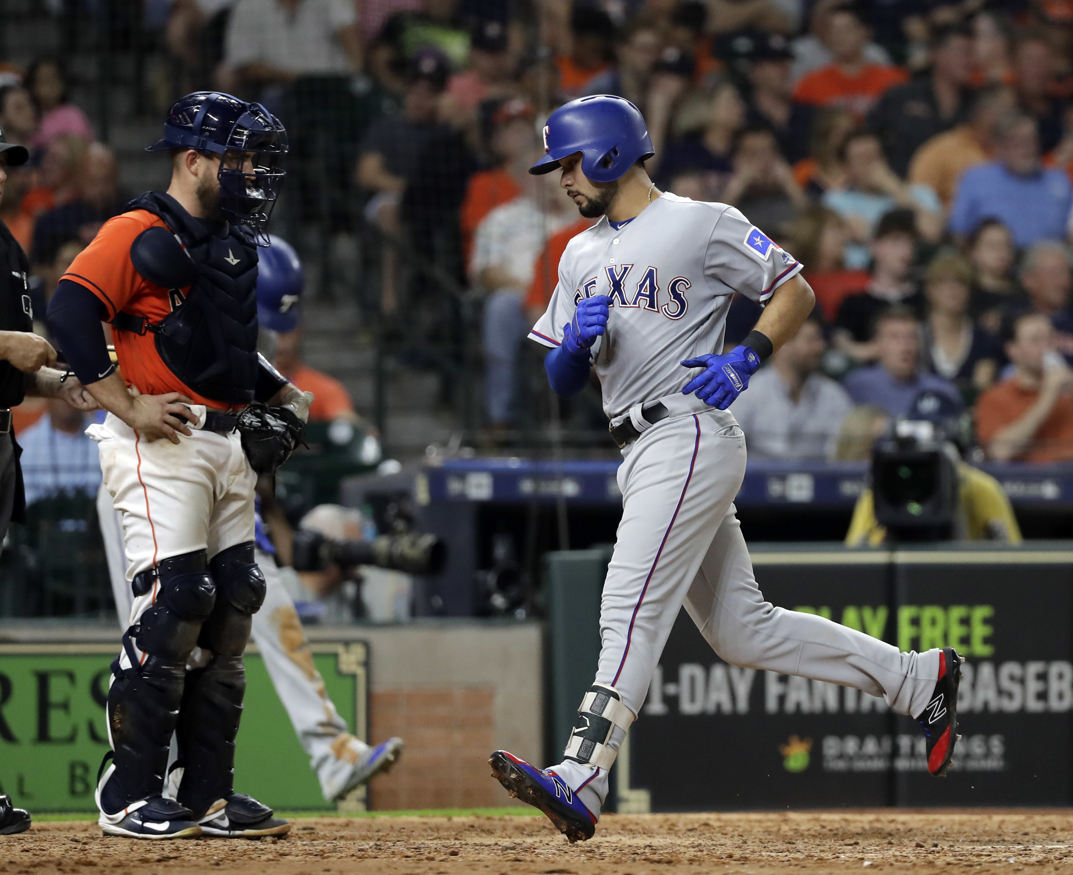 Chirinos hits 2-run homer as Rangers beat Astros 11-2