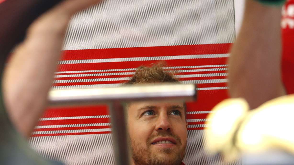 Hungarian GP: Hamilton masters rain to take pole position