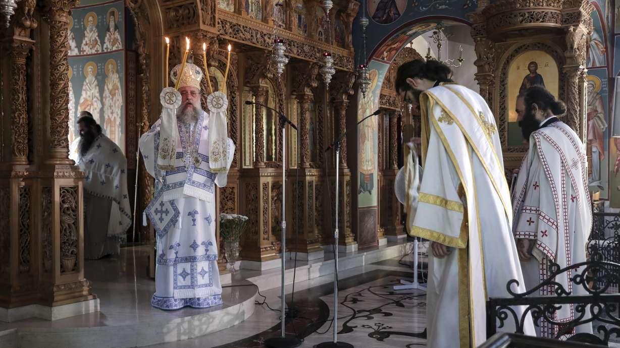 The Latest: Greece fire death toll at 91, 25 remain missing