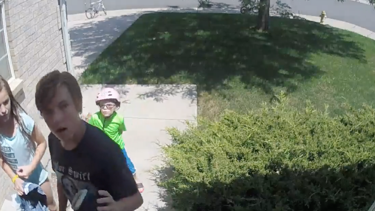 Have You Seen This? Security cam captures kids returning wallet with $700 inside