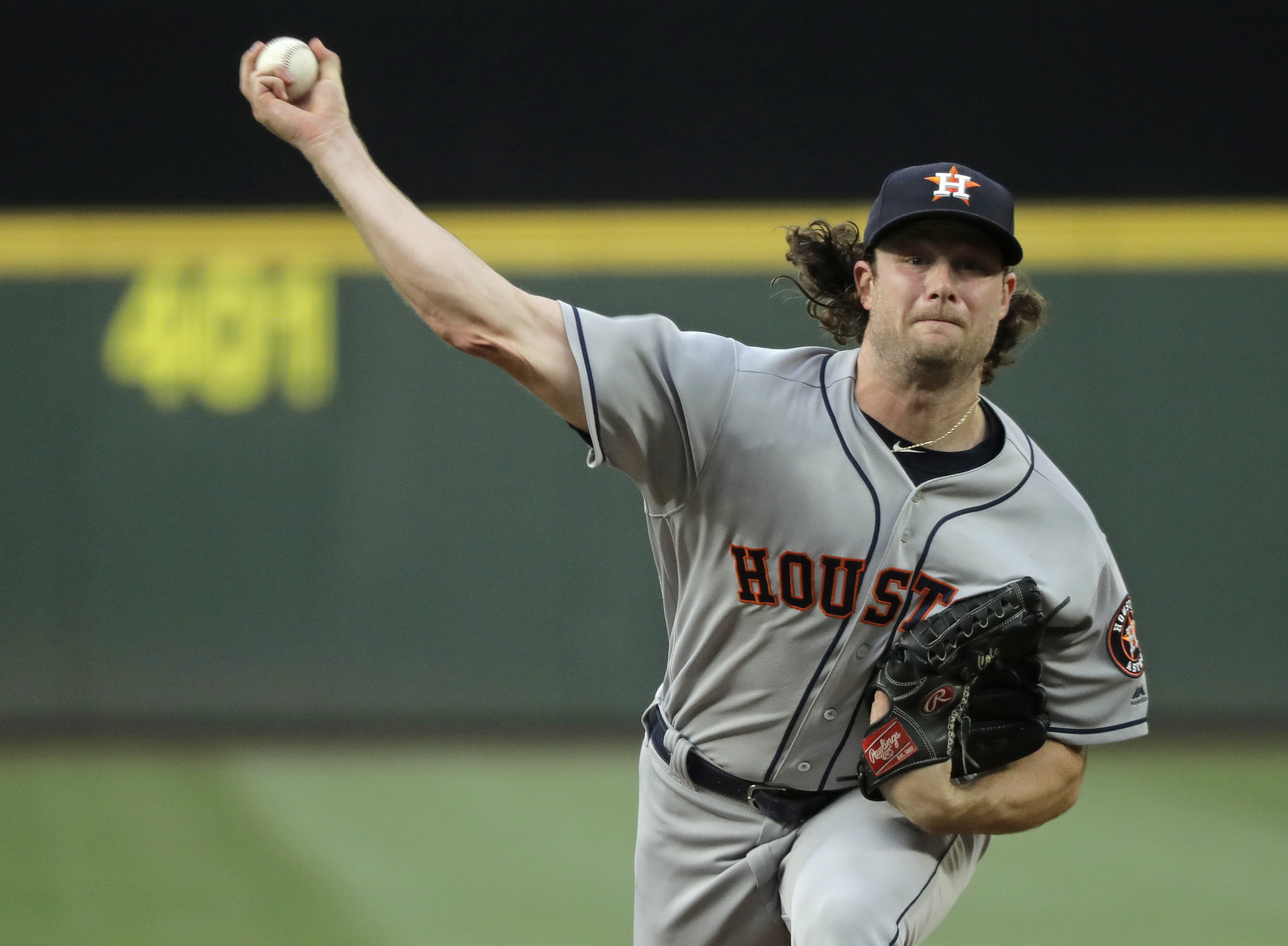 Paxton, Cruz power Mariners over Cole, Astros 2-0