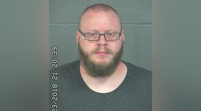 Ex-jail guard gets 30 days behind bars in inmate-stalking case