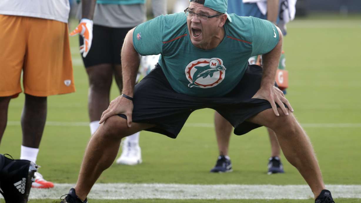 New voice of Dolphins' defensive line: Kris Kocurek